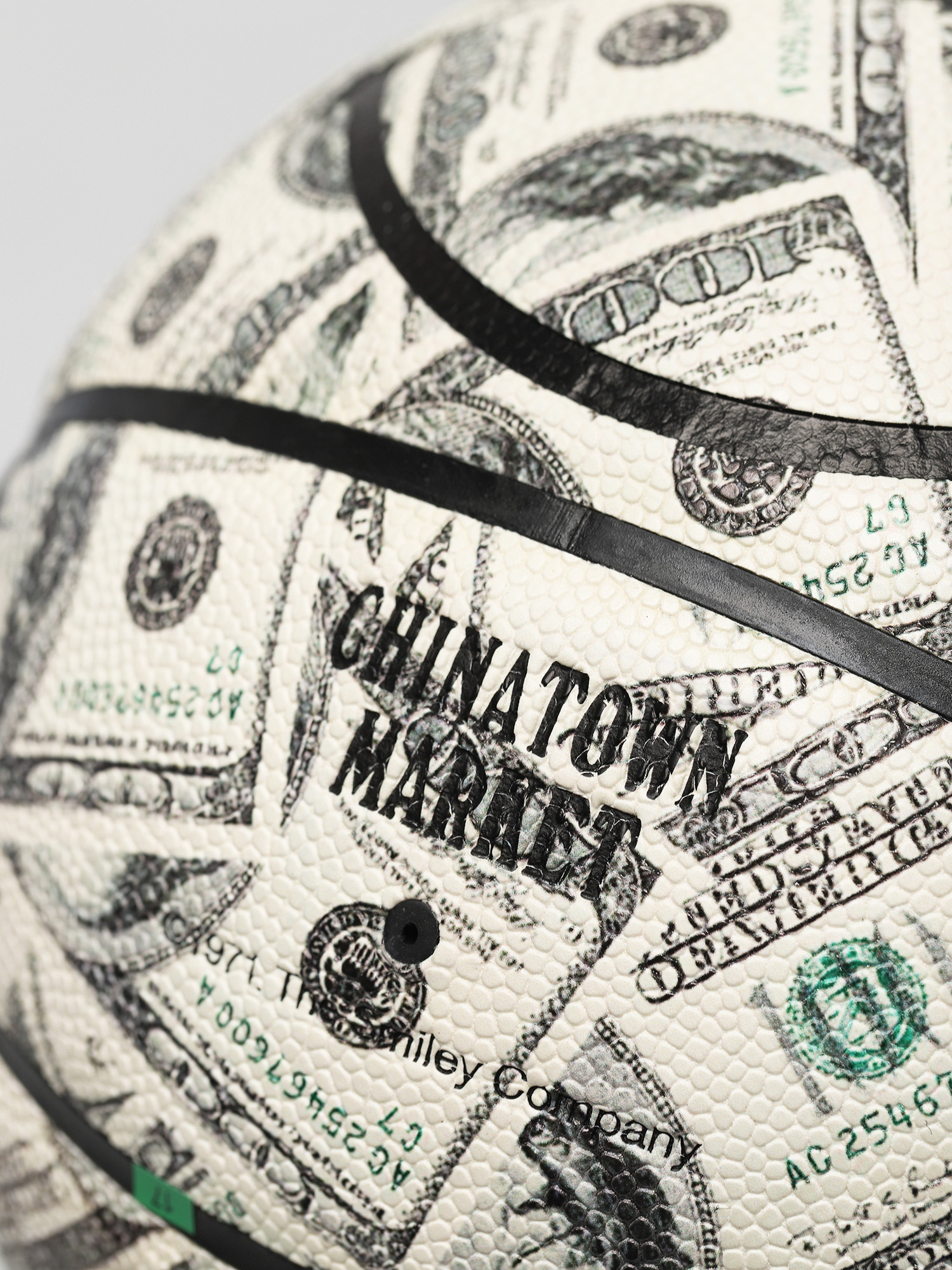 Chinatown Market Piłka Smiley Money Ball Pozostałe (black)