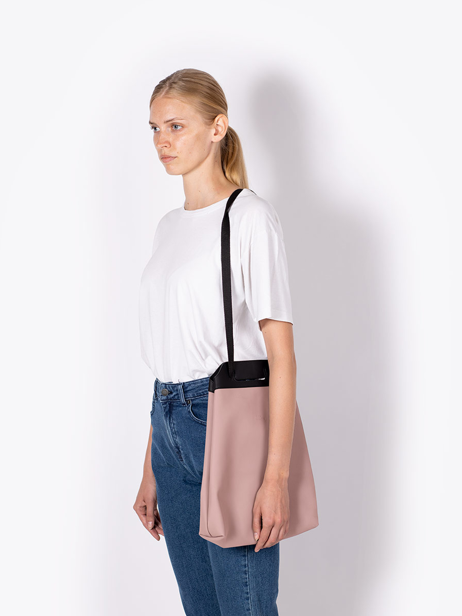 Ucon Acrobatics Una Lotus Kézitáska (rose)