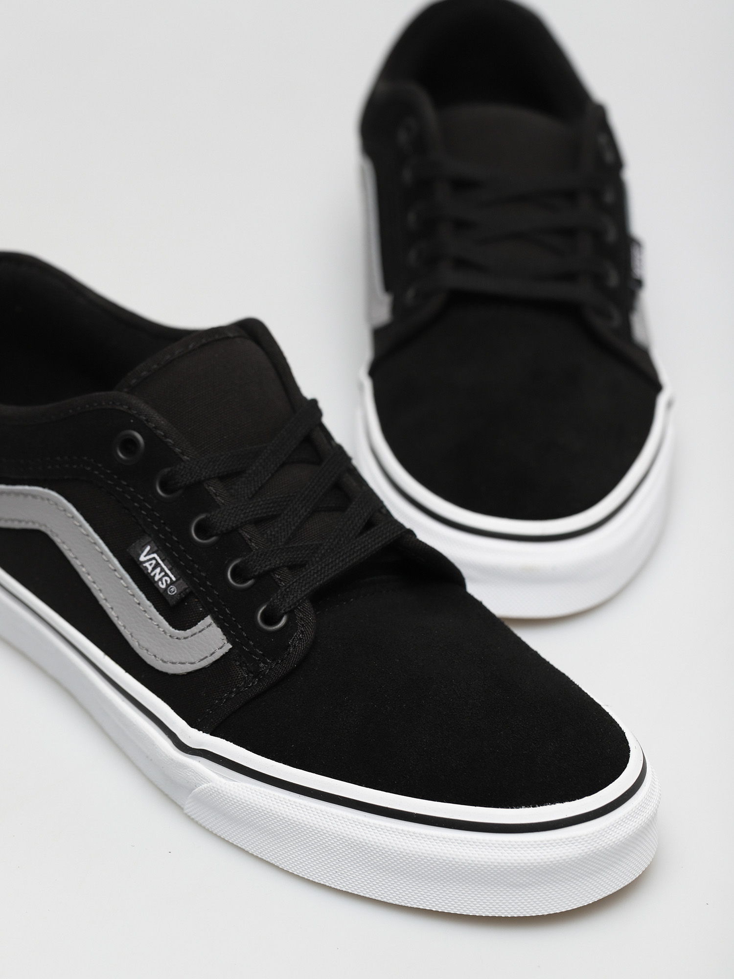 Vans Chukka Low Sidestripe Cipők (black/gray/white)