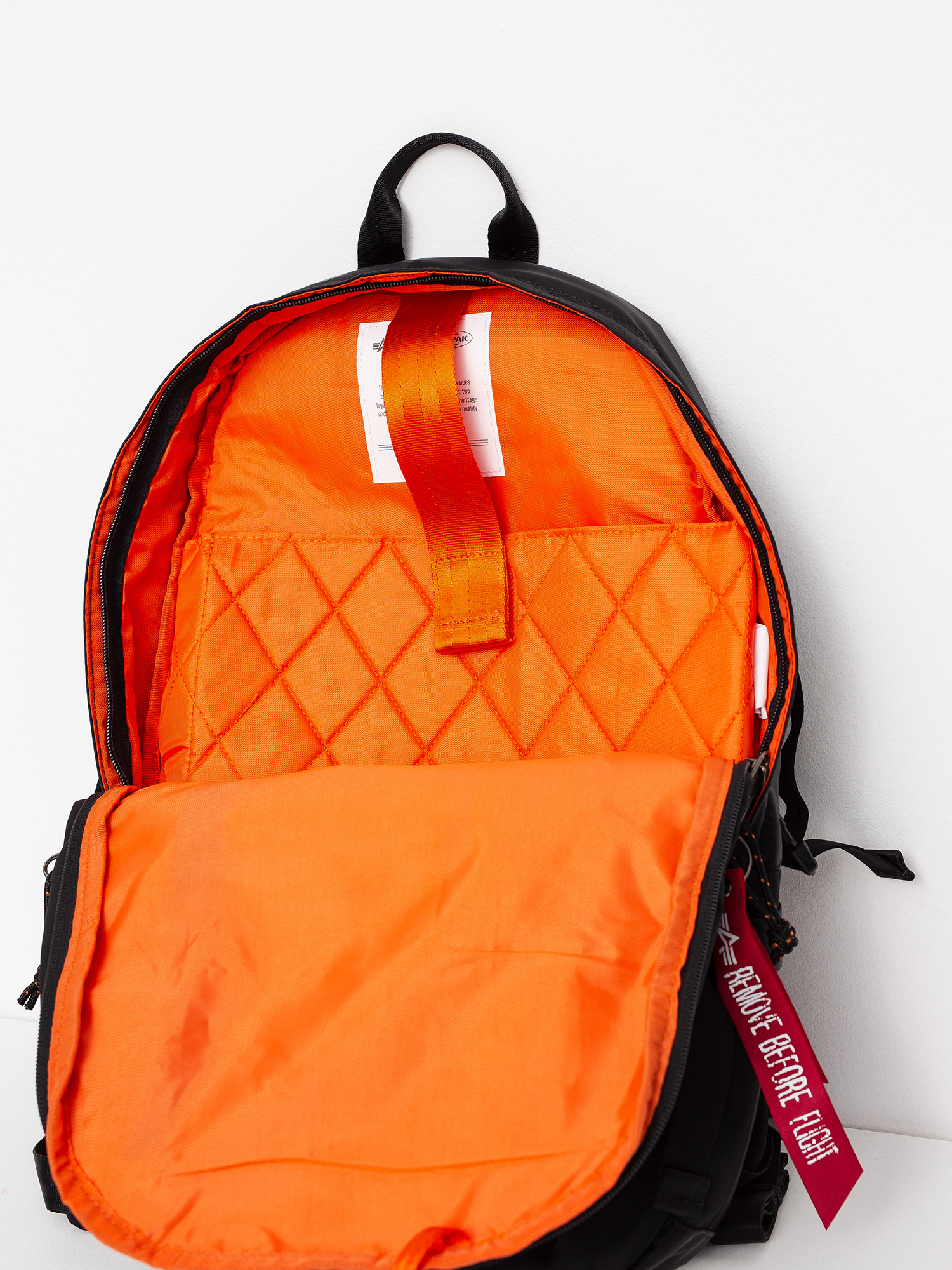 Eastpak x Alpha Industries Floid Hátizsák (alpha dark)