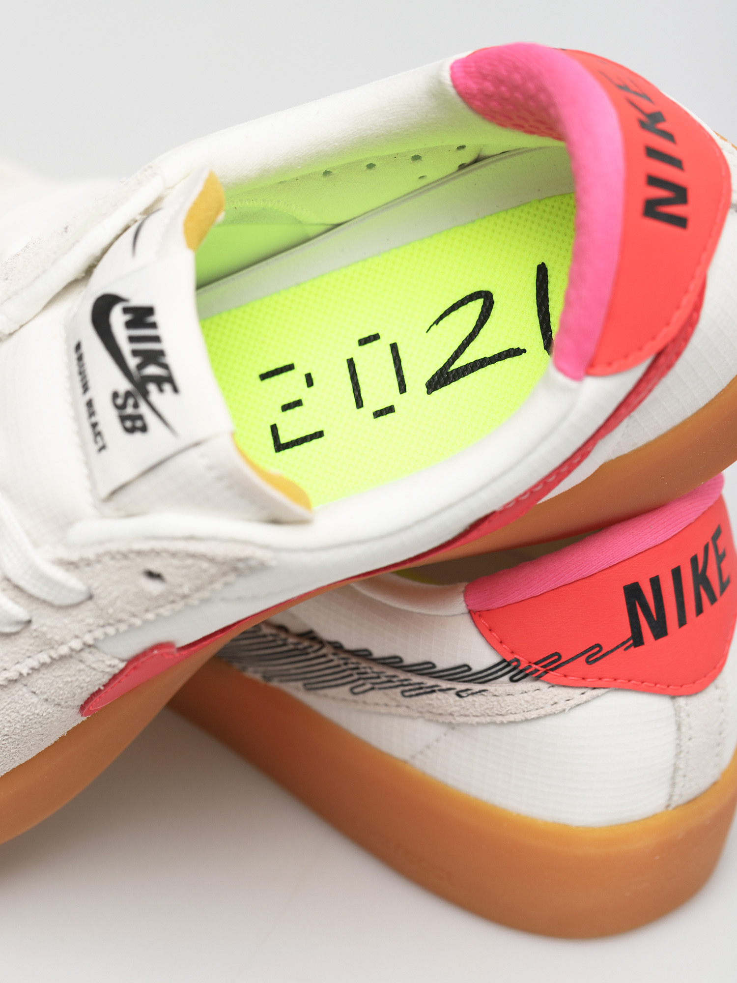 Nike SB Bruin React T Cipők (summit white/black bright crimson)