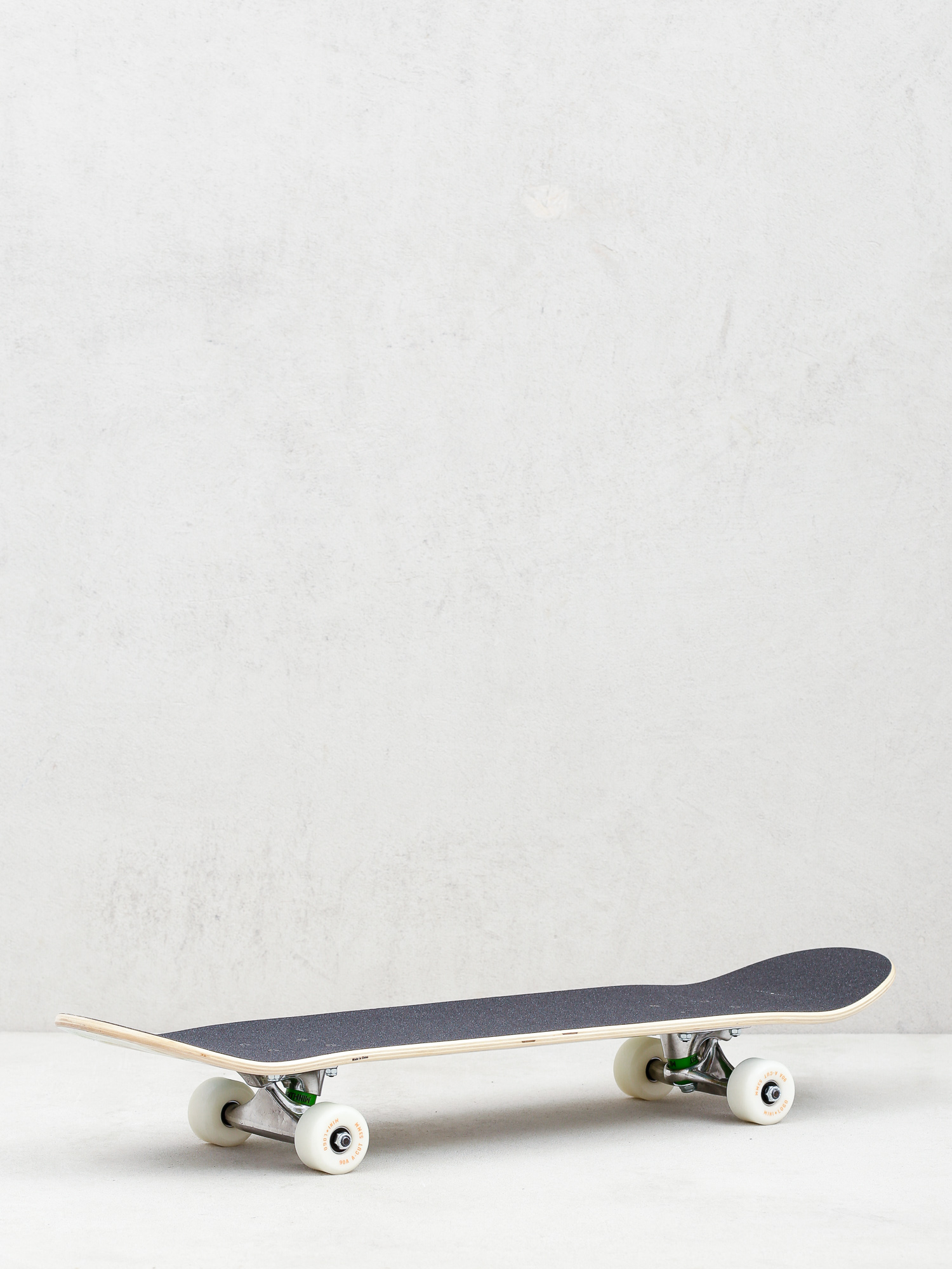 Minilogo Fin Fur & Feather 18 Komplett gördeszka (peacock feather)