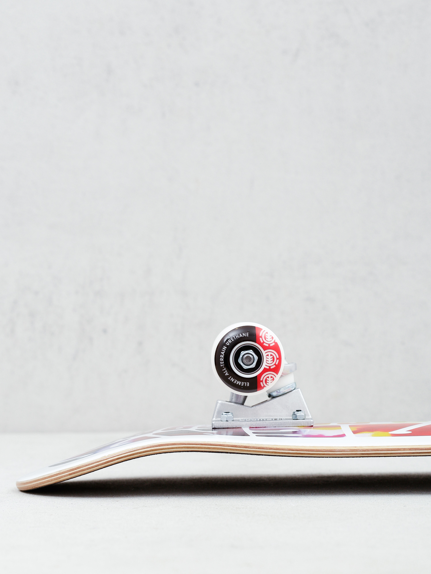 Element Trip Out Komplett gördeszka (assorted)