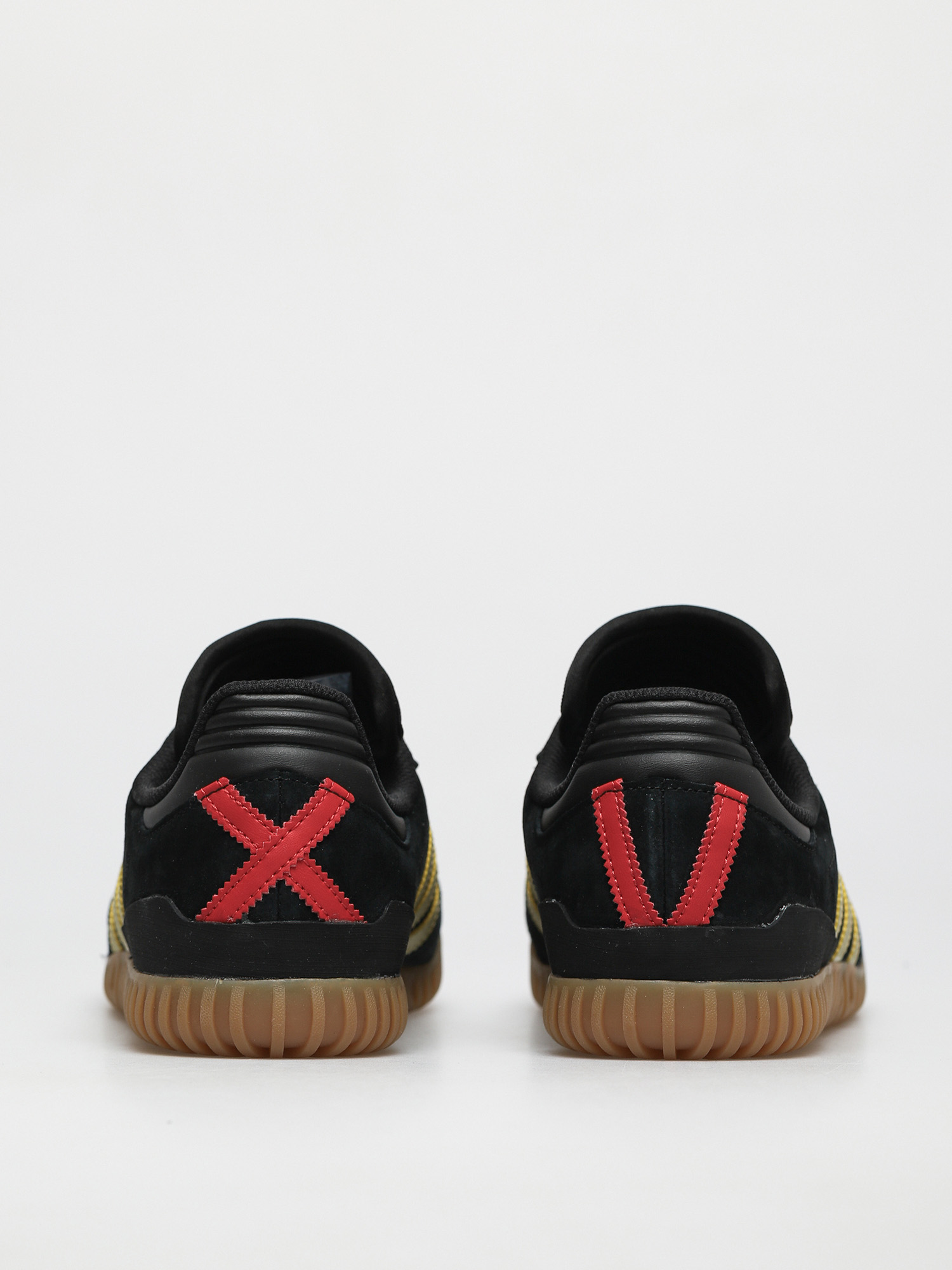 adidas Busenitz Indoor Super Cipők (cblack/goldmt/scarle)