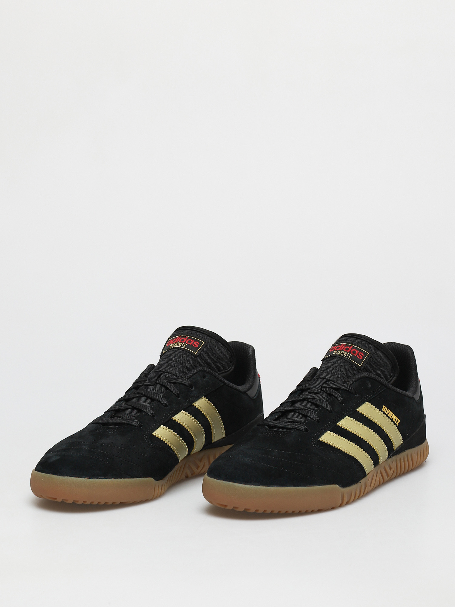 adidas Busenitz Indoor Super Cipők (cblack/goldmt/scarle)