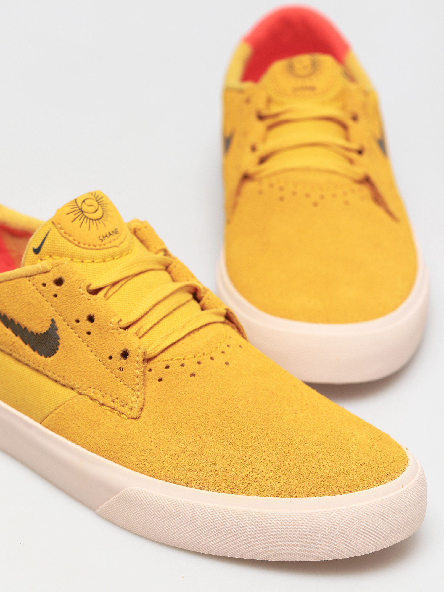 Nike SB Shane T Cipők (pollen/black pink blast)