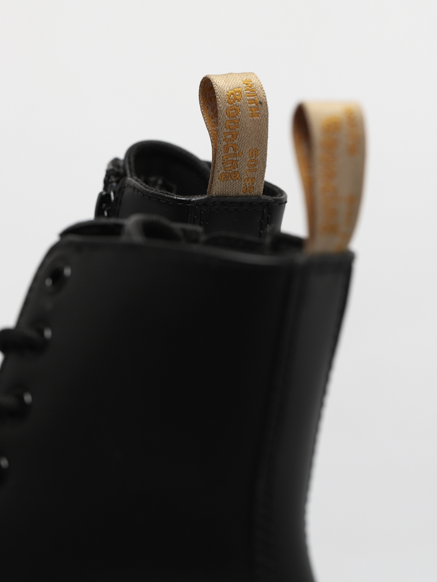 Dr. Martens Vegan Jadon II Mono Cipők Wmn (felix rub off black)