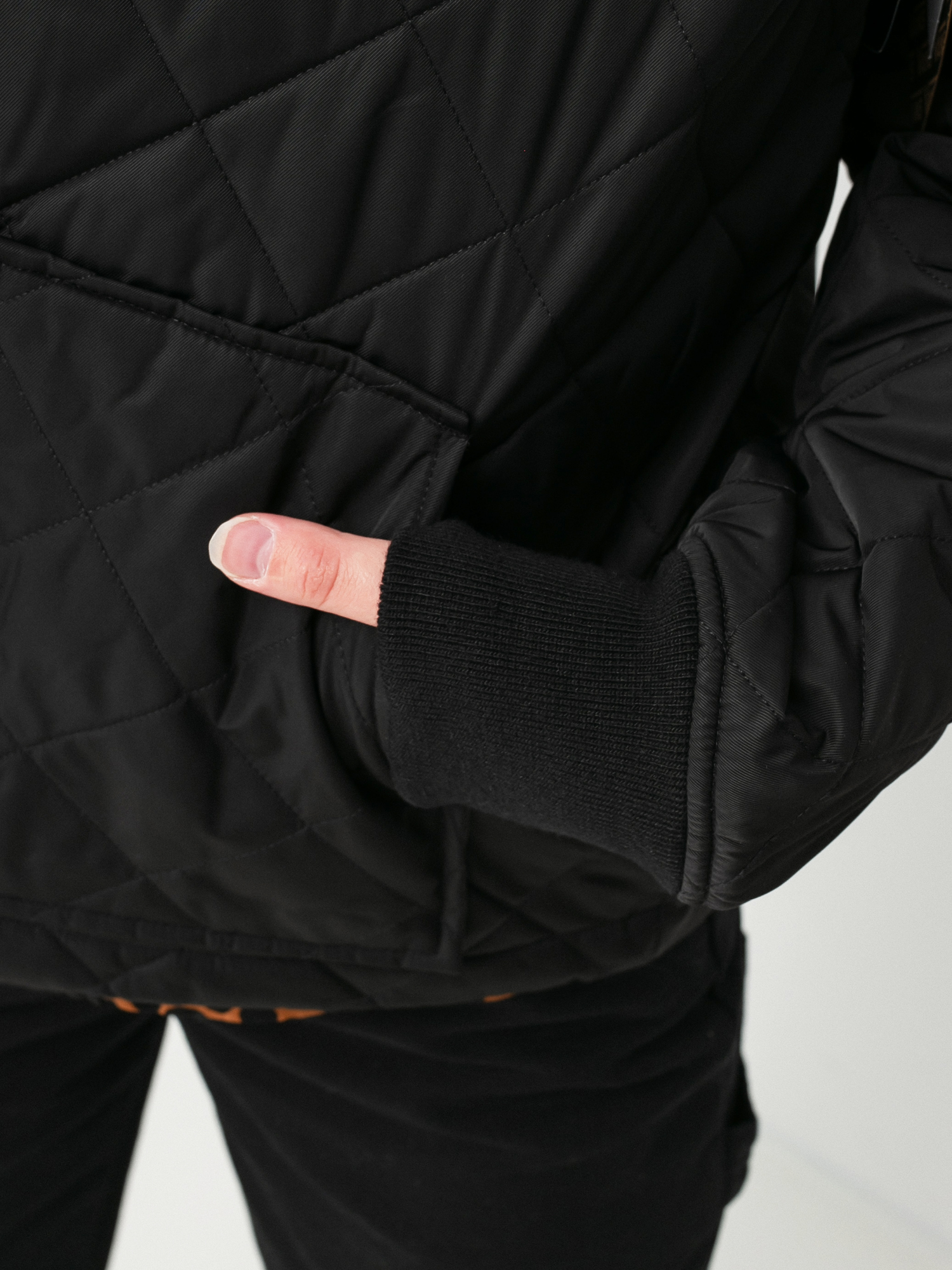 Vans Boom Boom 66 Hood Bomber Dzseki Wmn (black)