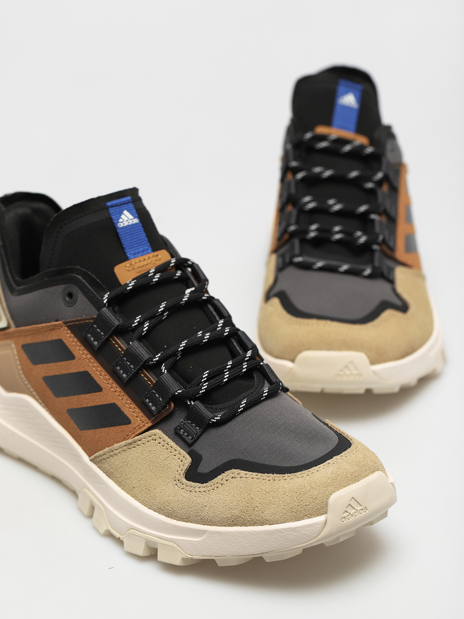 adidas Originals Terrex Hikster Cipők (cblack/gresix/mesa)