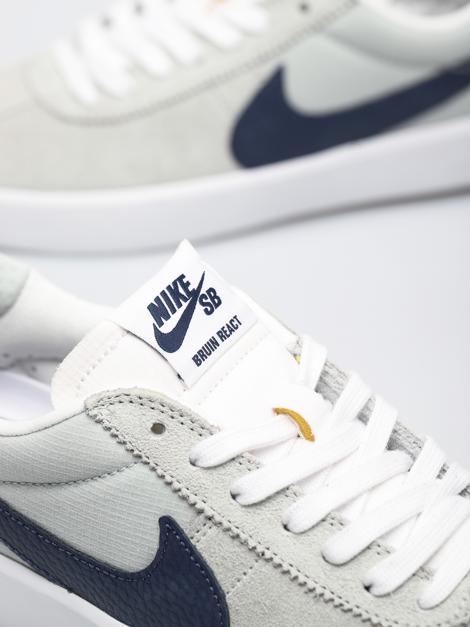 Nike SB Bruin React Cipők (grey haze/midnight navy grey haze white)