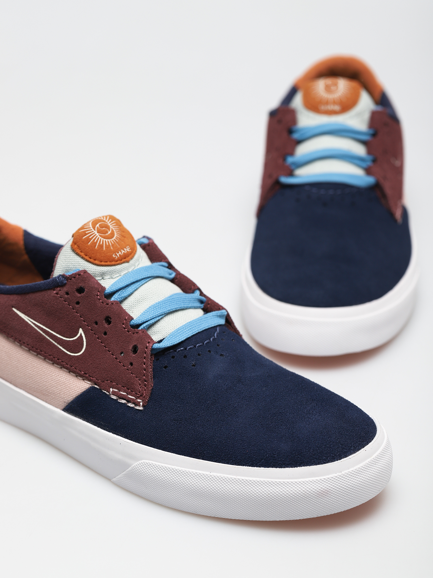 Nike SB Shane Cipők (midnight navy/sail dark wine pink oxford)