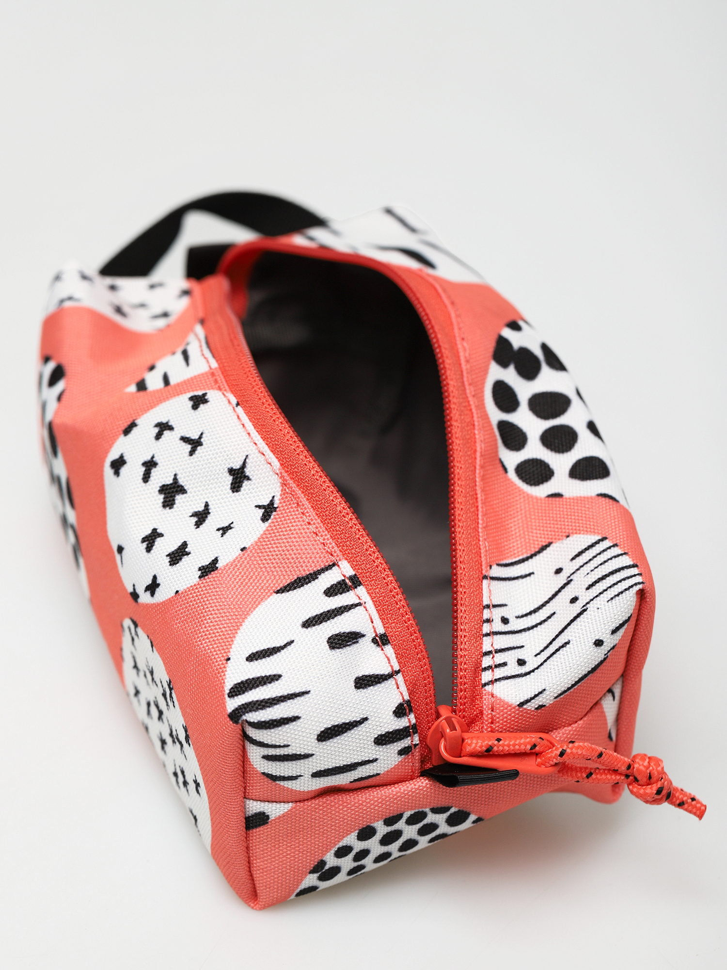 Burton Accessory Case Tolltartó (doodle dot)