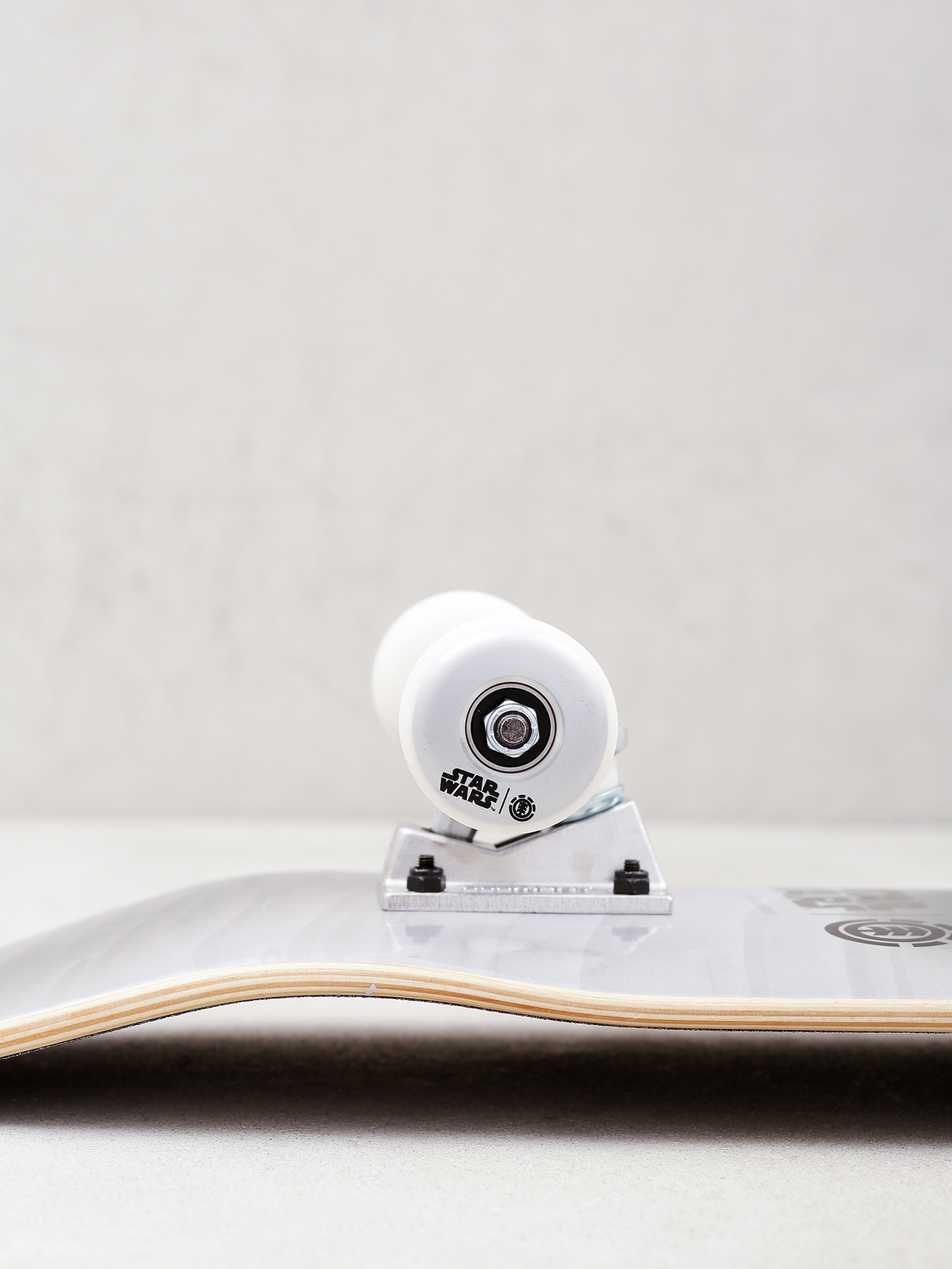 Element Mandalorian Beskar Komplett gördeszka (assorted)