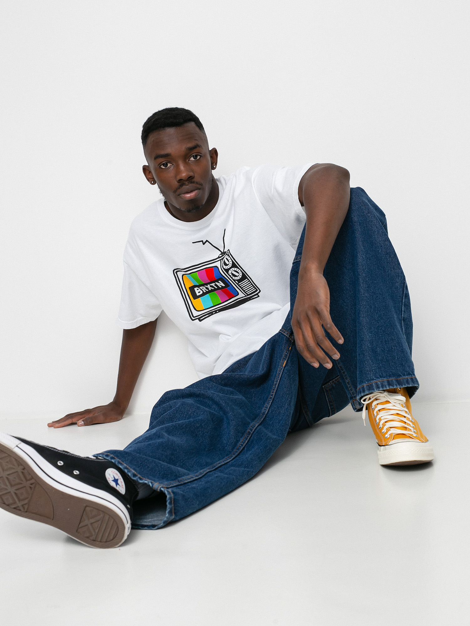 Brixton Service Stt póló (white garment dye)