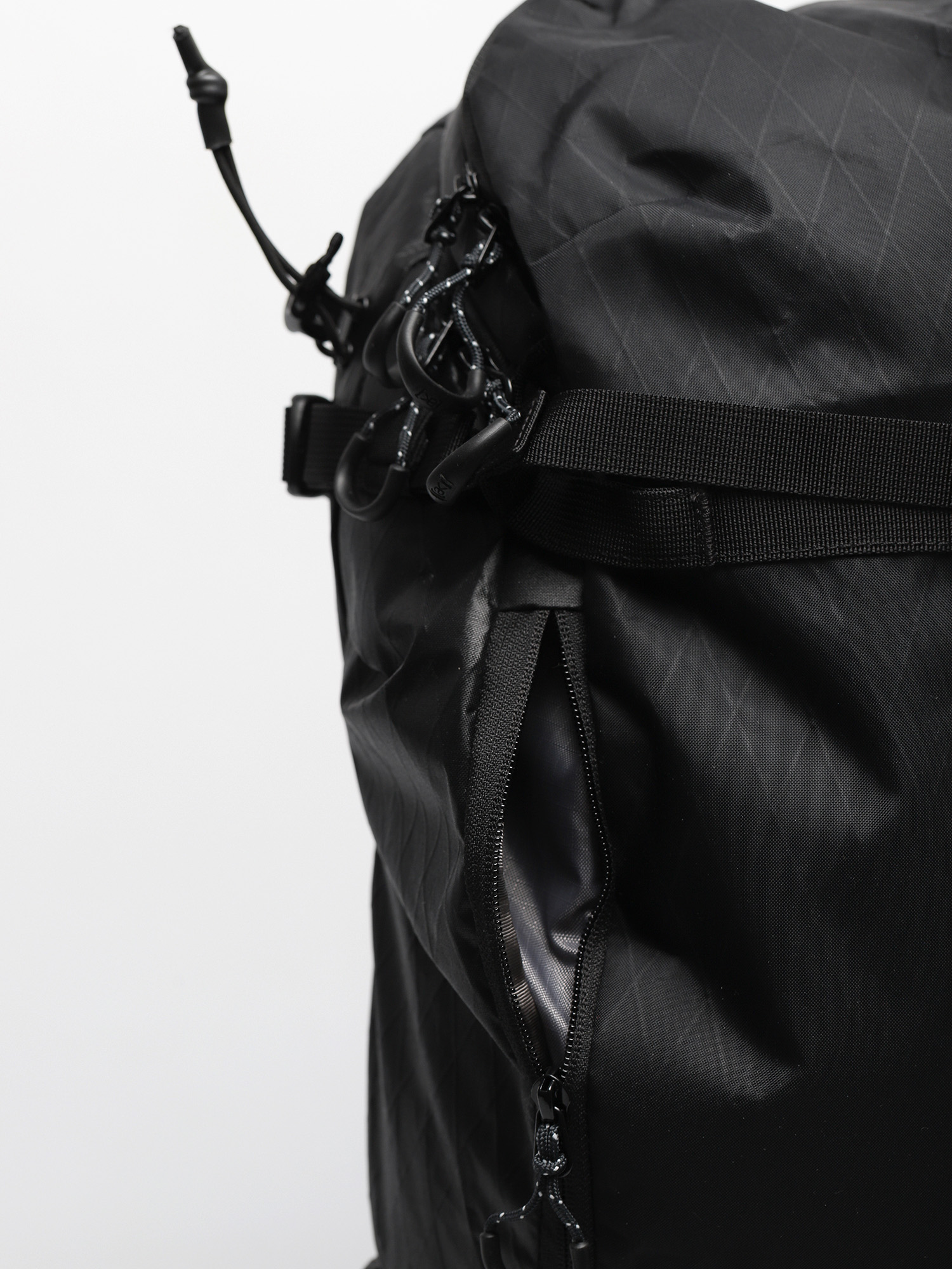 Burton AK Japan Jet Pack 18L Hátizsák (black x-pac)