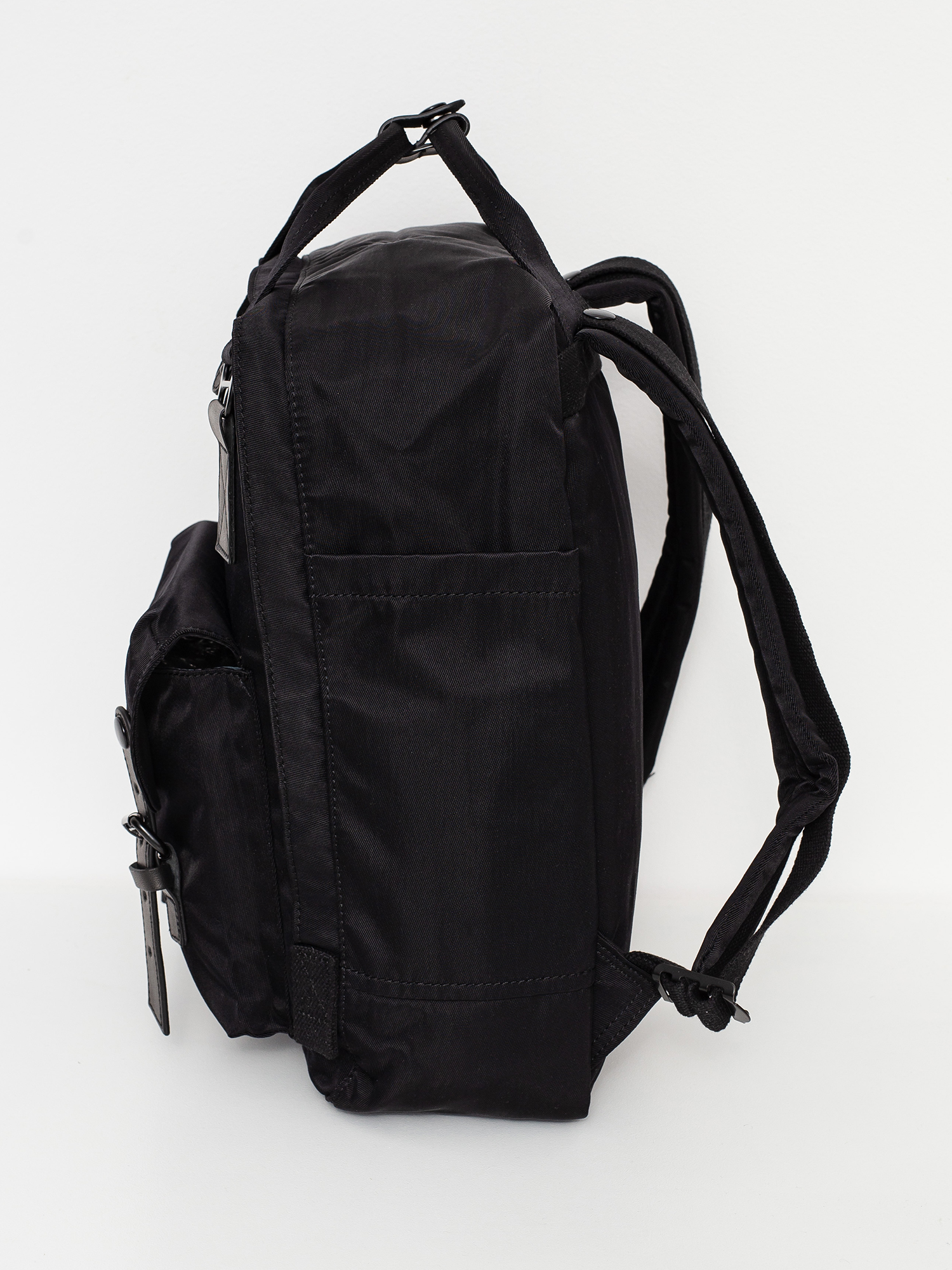 Doughnut Macaroon Black Series Hátizsák (black series)