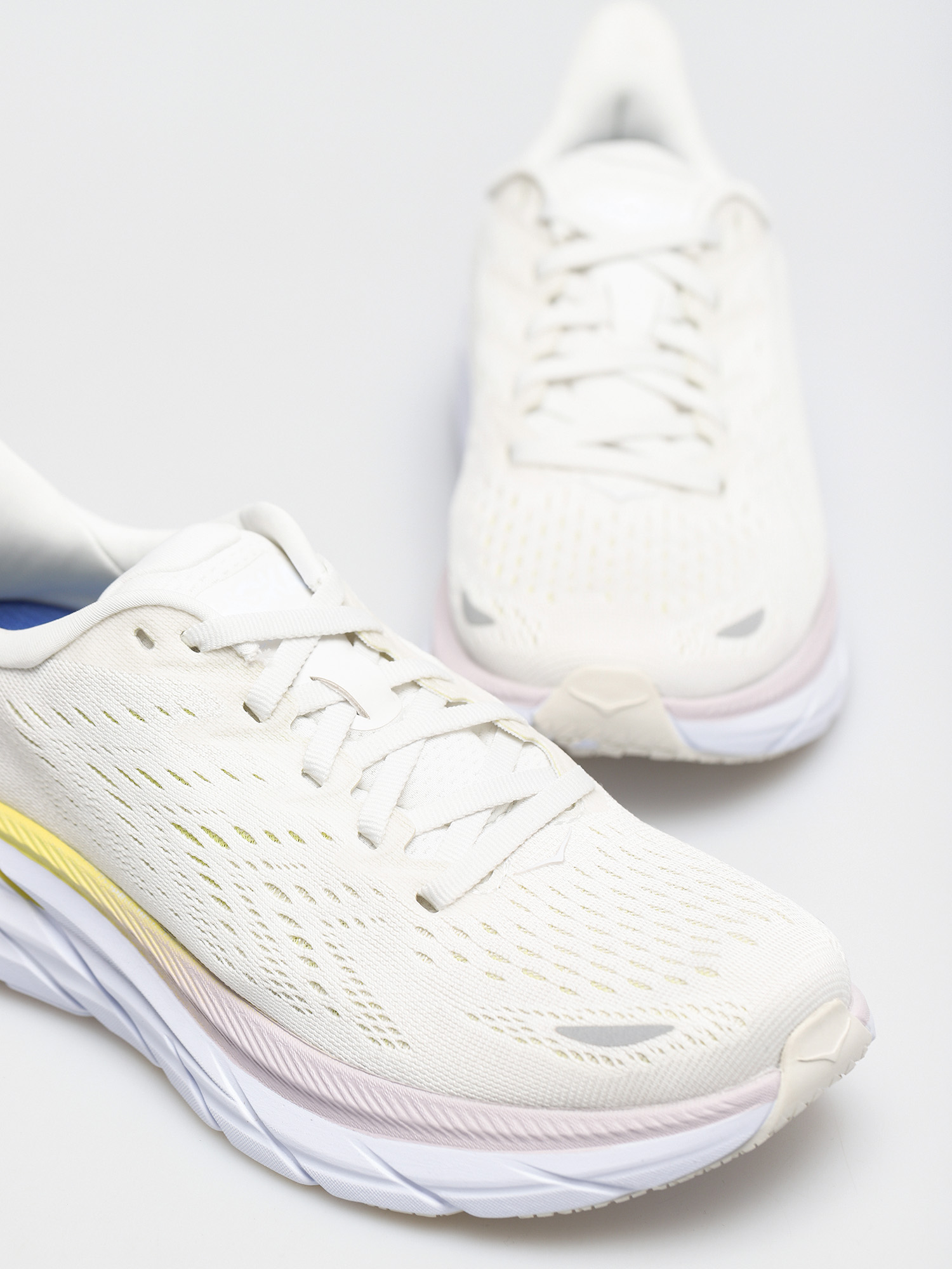 Hoka One One Clifton 8 Cipők Wmn (blanc de blanc/bright white)