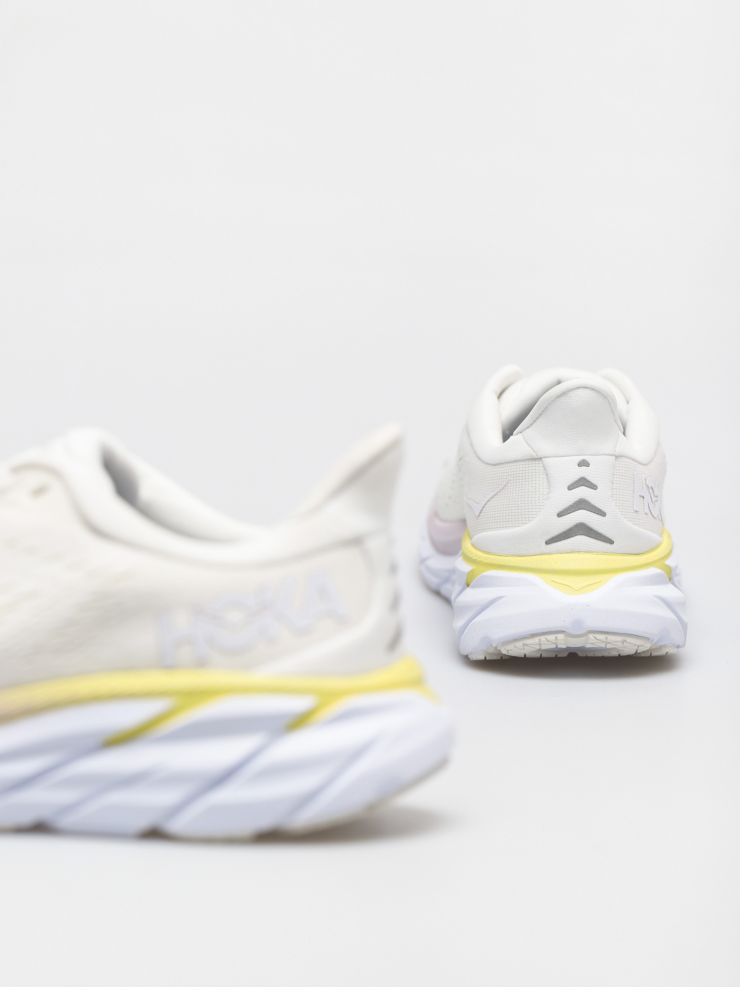 Hoka One One Clifton 8 Cipők Wmn (blanc de blanc/bright white)