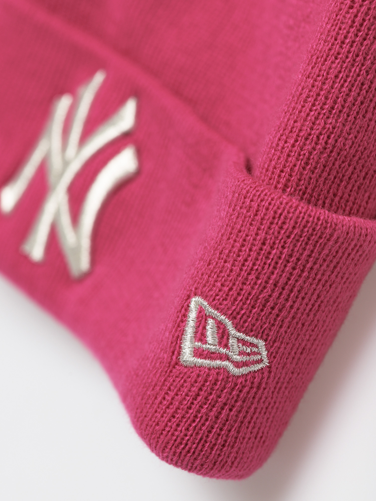 New Era Metallic Logo Cuff Knit Sapka Wmn (dark pink)