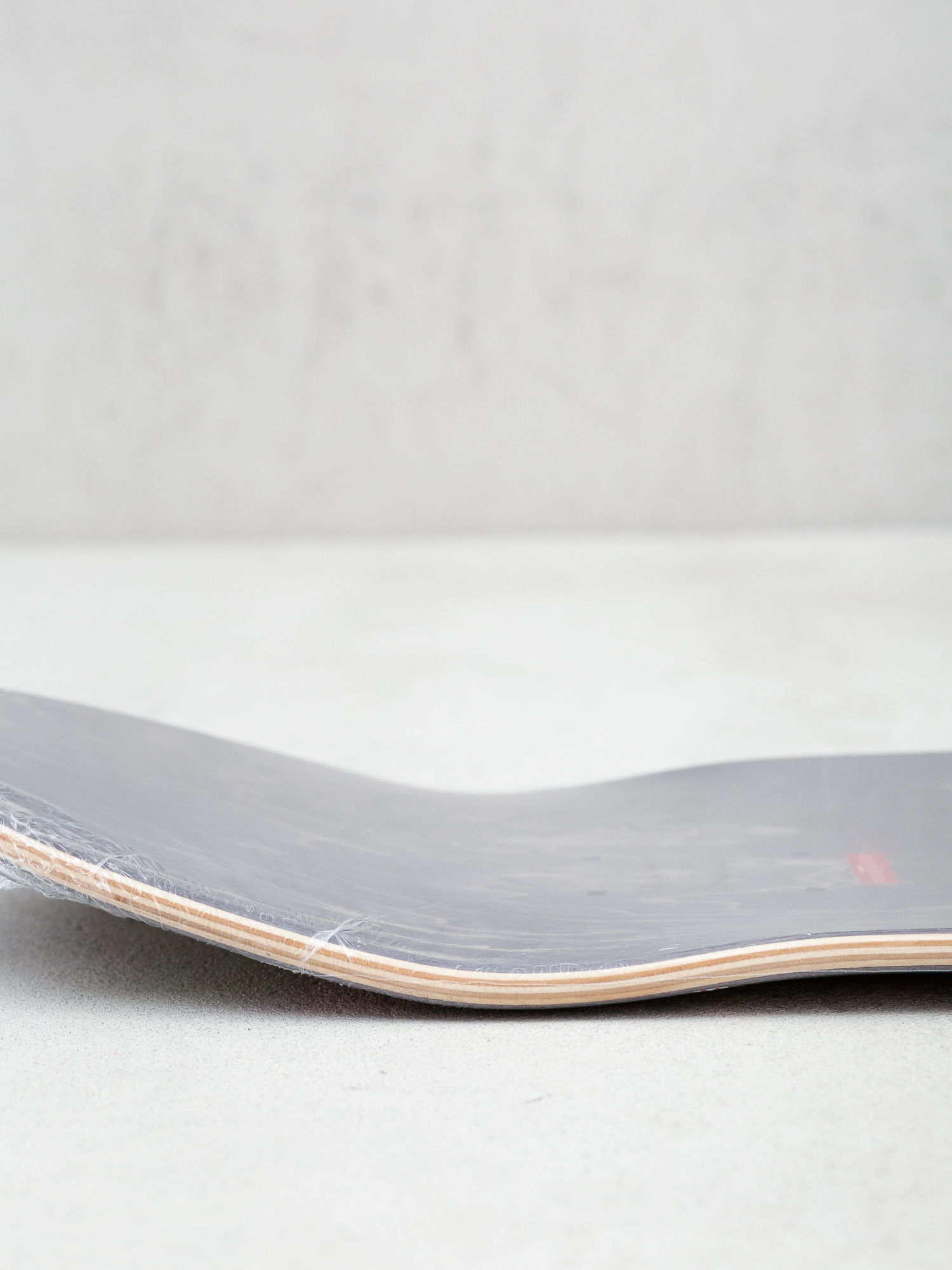 Element Space Case Mada Gördeszka lap (assorted)