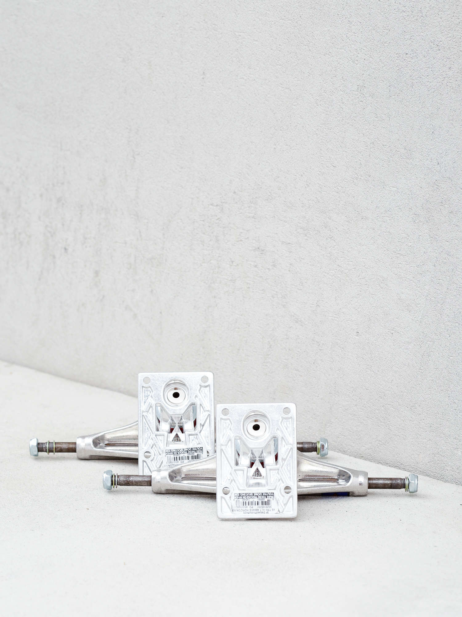 Venture Awake Horizno V Lights Gördeszka felfüggesztés (polished/w red)