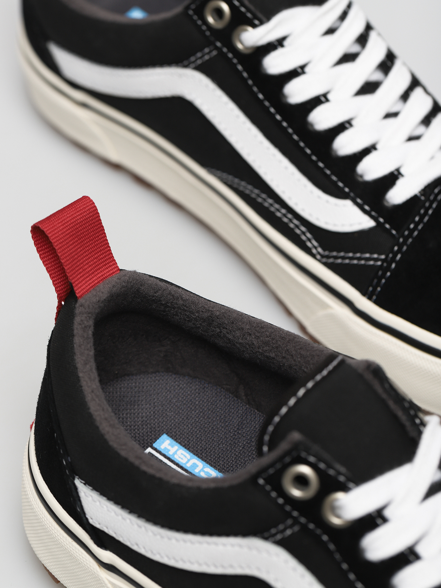 Vans Old Skool MTE 1 Cipők (black/white)