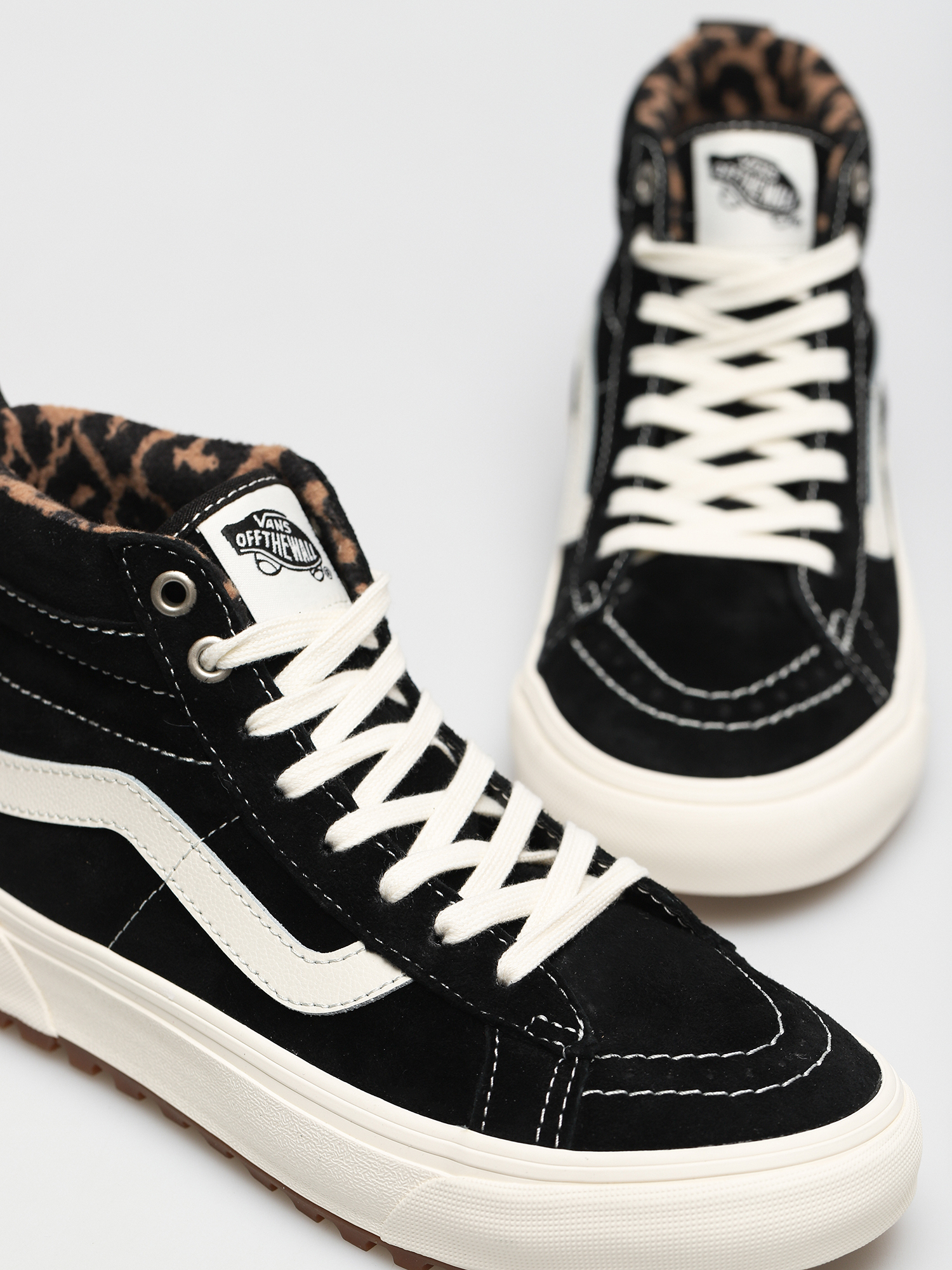 Vans Sk8 Hi MTE 1 Cipők (suede/black/leopard)