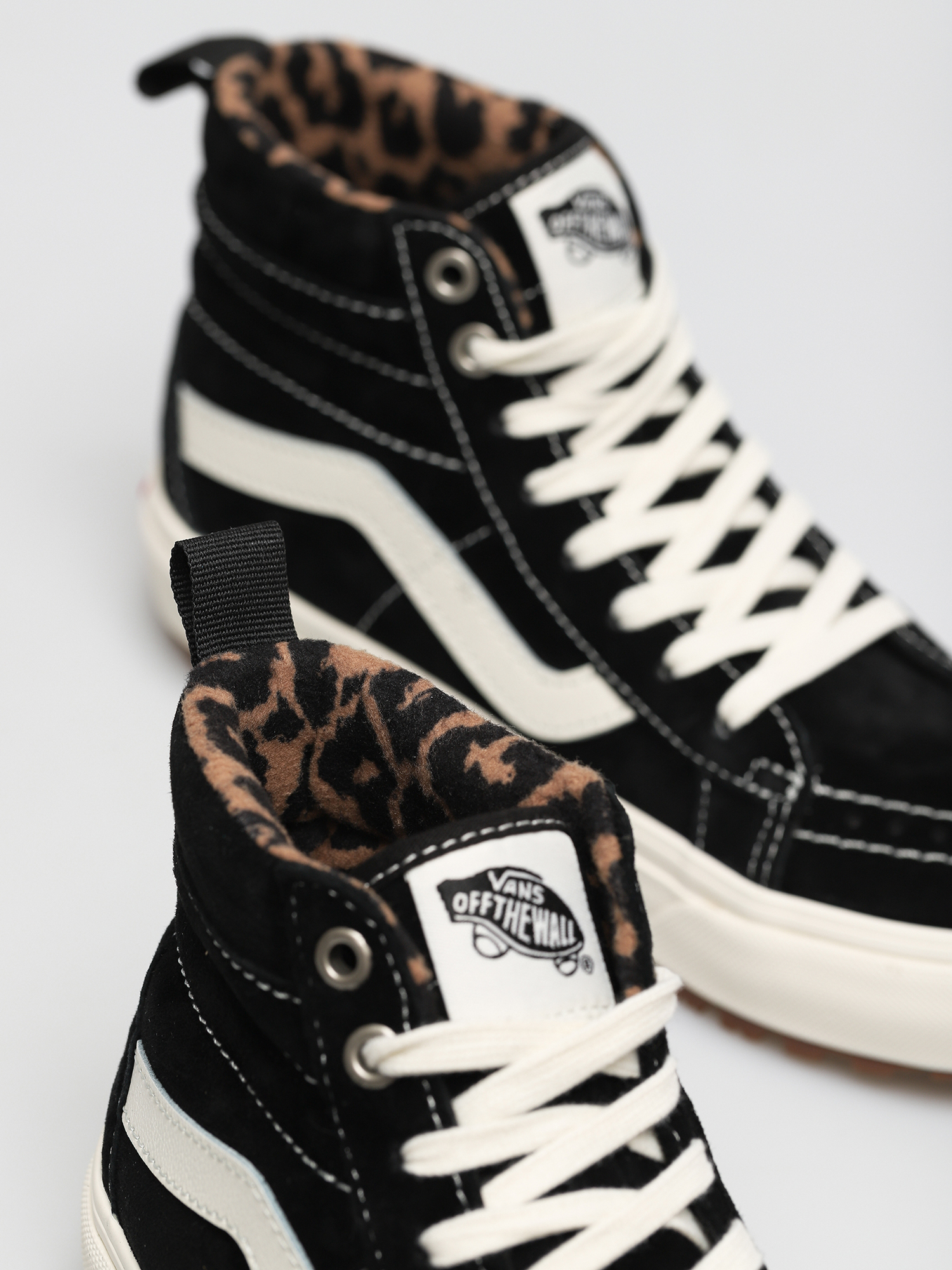 Vans Sk8 Hi MTE 1 Cipők (suede/black/leopard)