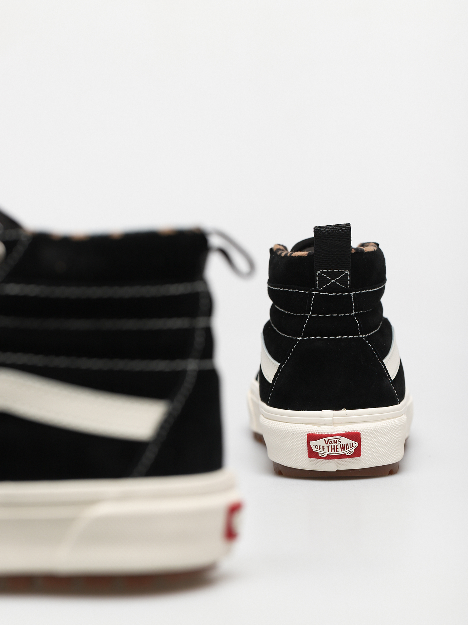 Vans Sk8 Hi MTE 1 Cipők (suede/black/leopard)