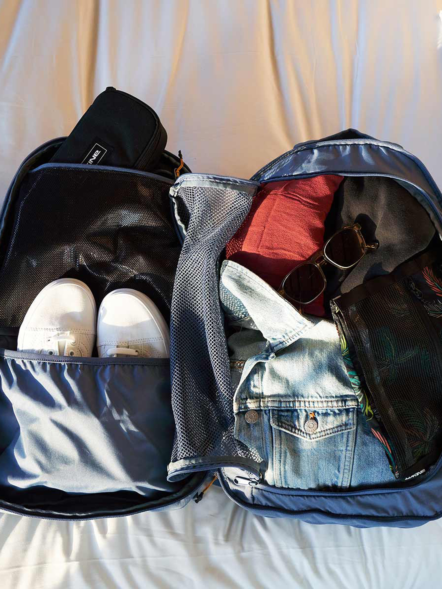 Dakine Split Adventure Lt 28L Hátizsák (vintage blue)