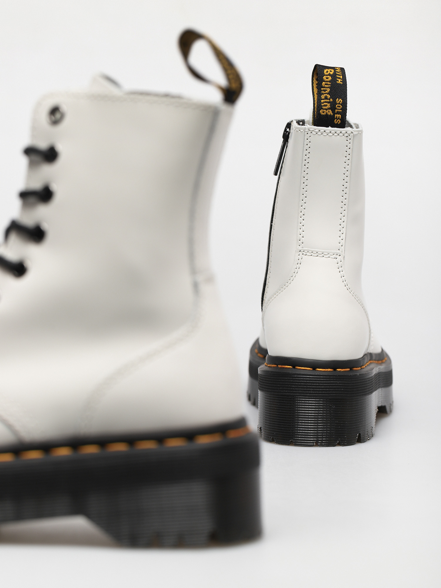 Dr. Martens Jadon Cipők Wmn (smooth white)