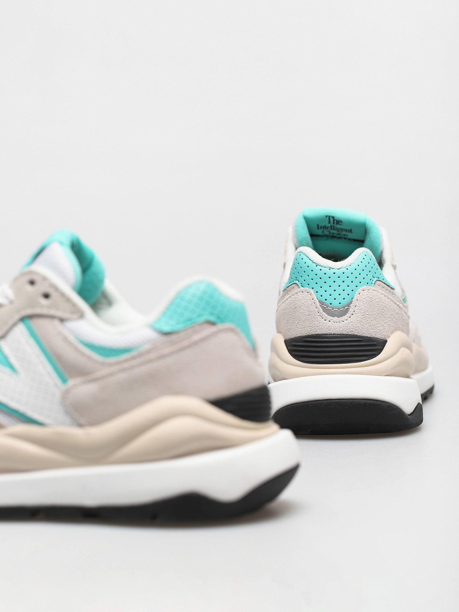 New Balance 5740 Cipők Wmn (garnet)