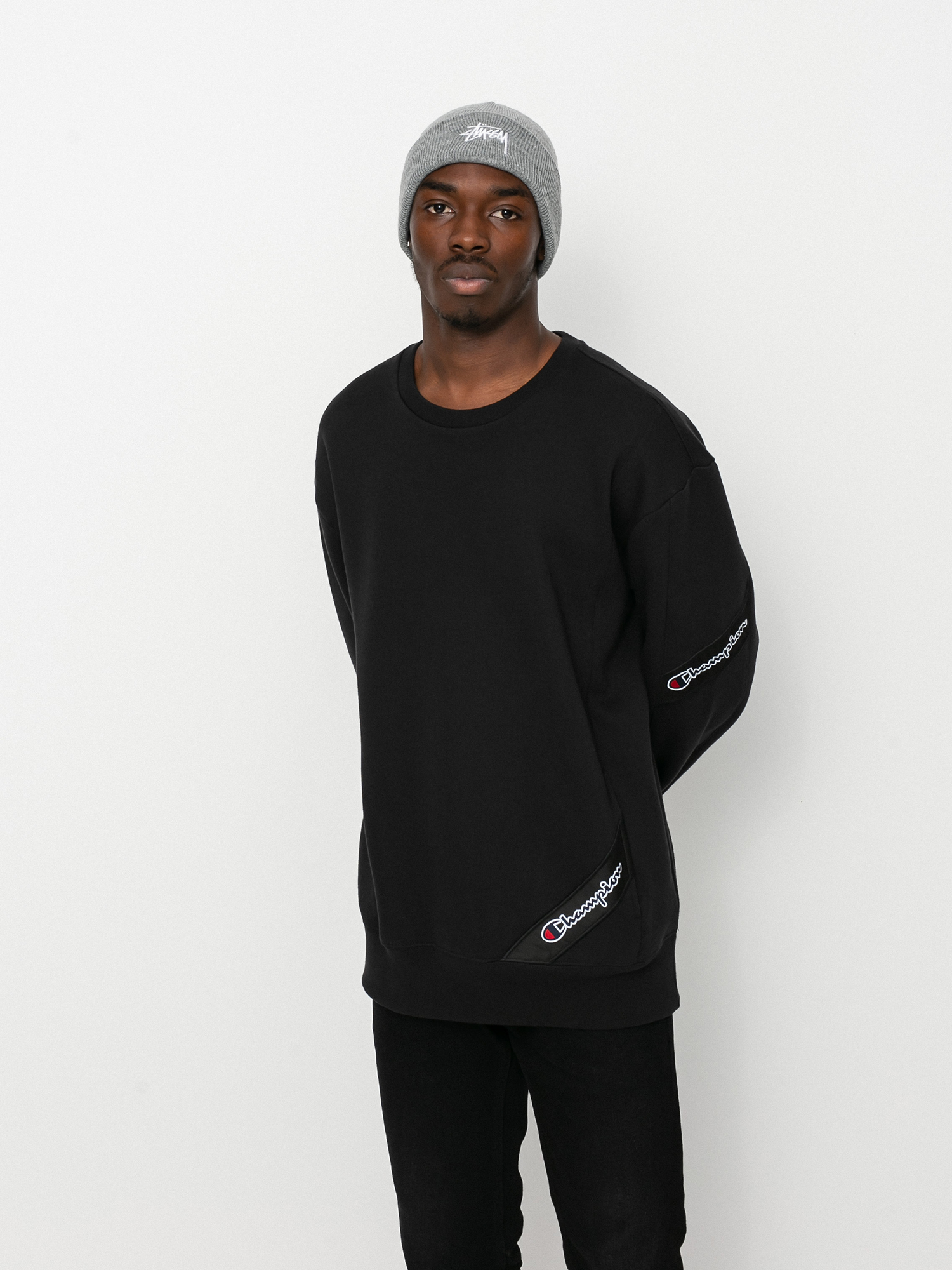 Champion Crewneck Sweatshirt Pulóver (nbk)