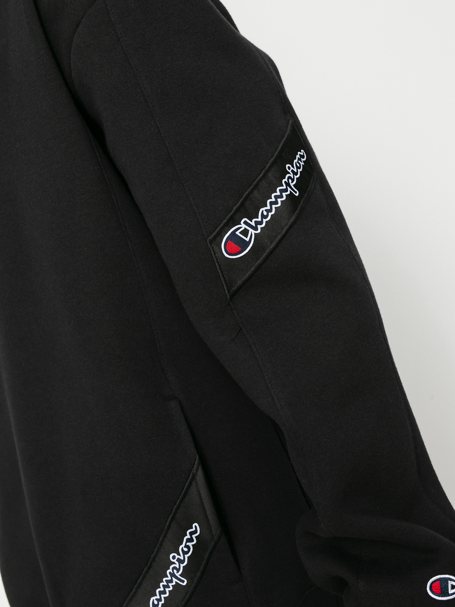 Champion Crewneck Sweatshirt Pulóver (nbk)