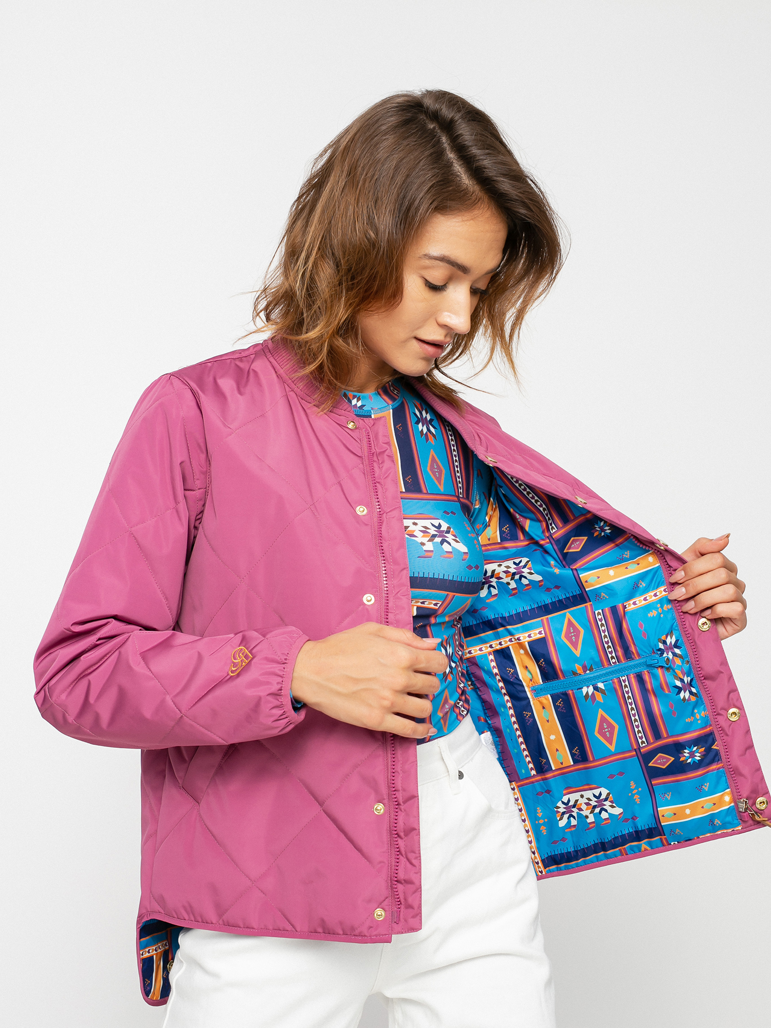 Femi Stories Elis Dzseki Wmn (rvlt)