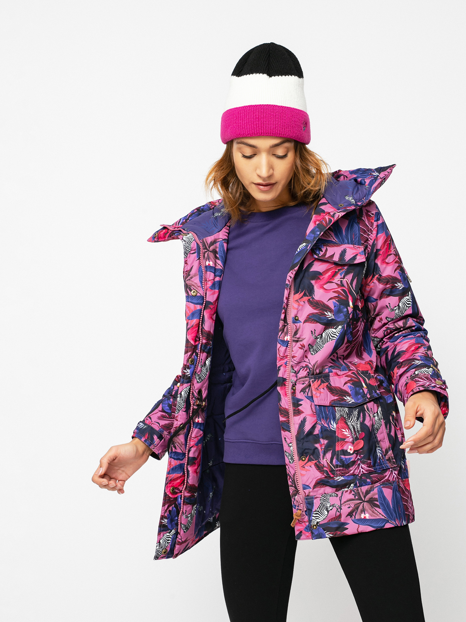 Femi Stories Zino Dzseki Wmn (pims)