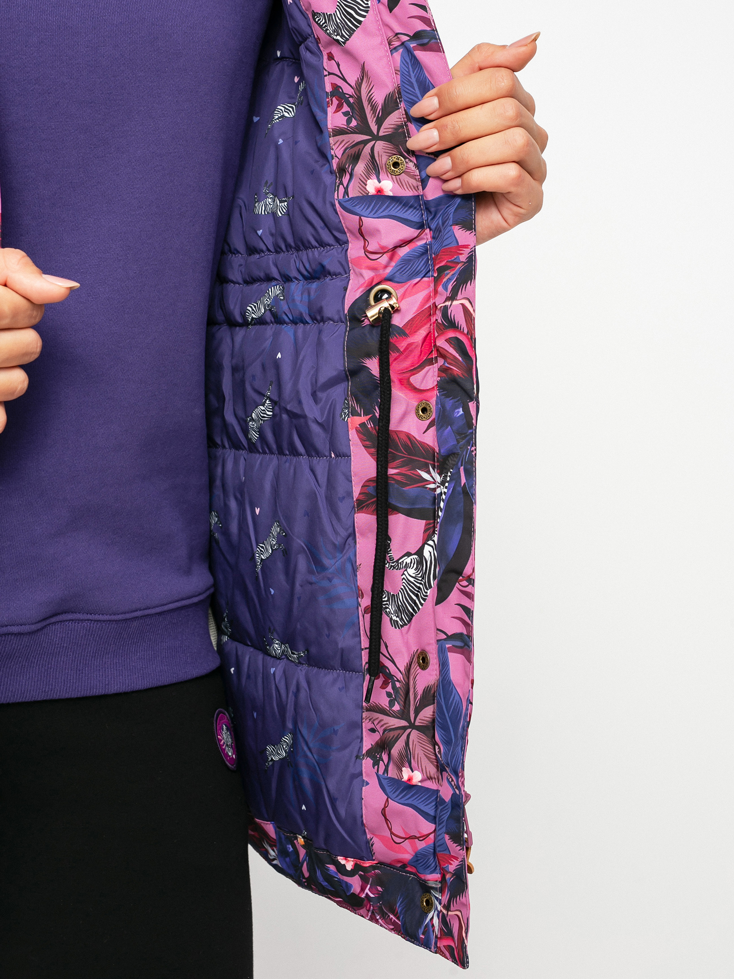 Femi Stories Zino Dzseki Wmn (pims)