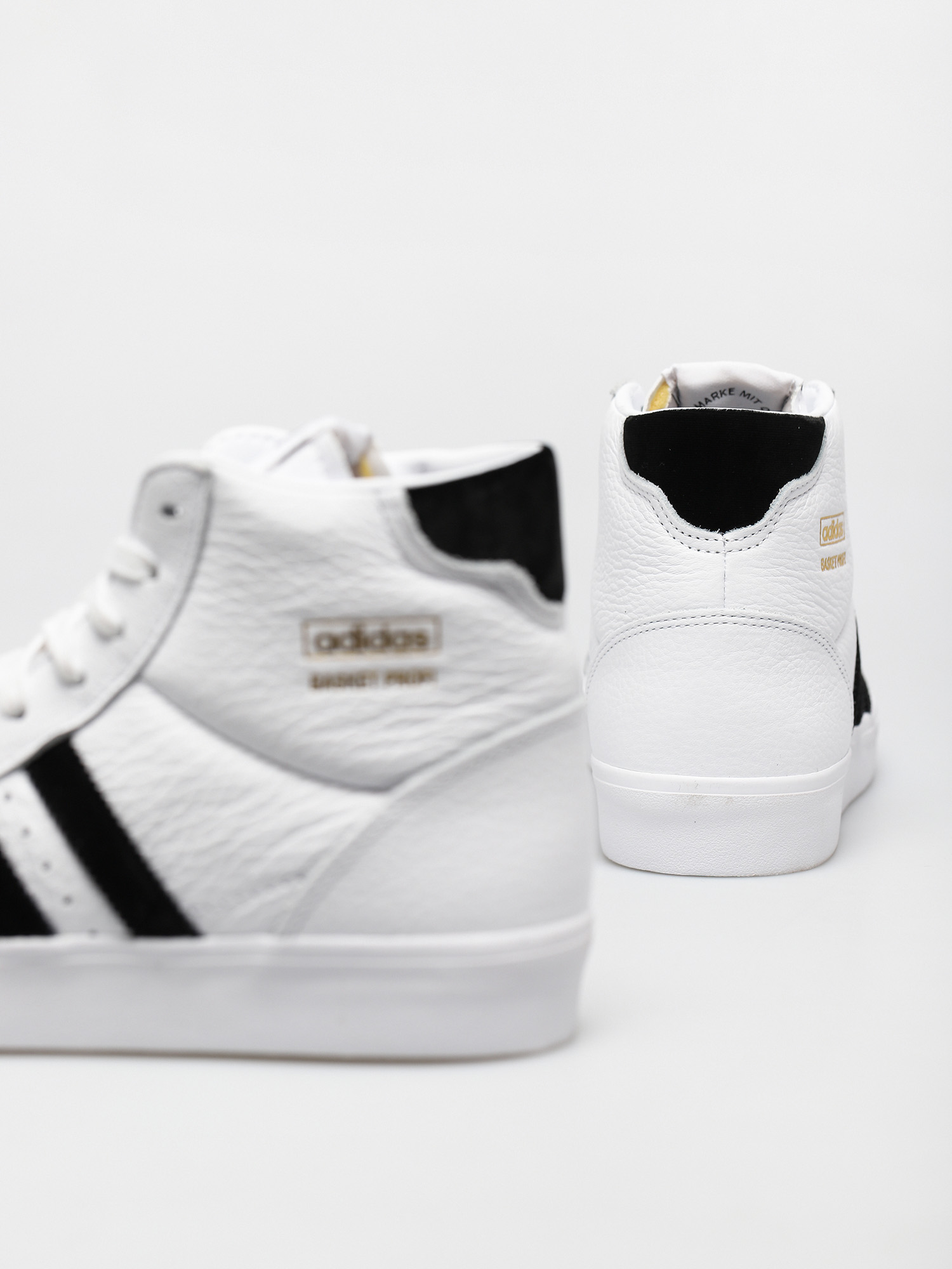 adidas Originals Basket Profi Cipők (ftwwht/cblack/goldmt)