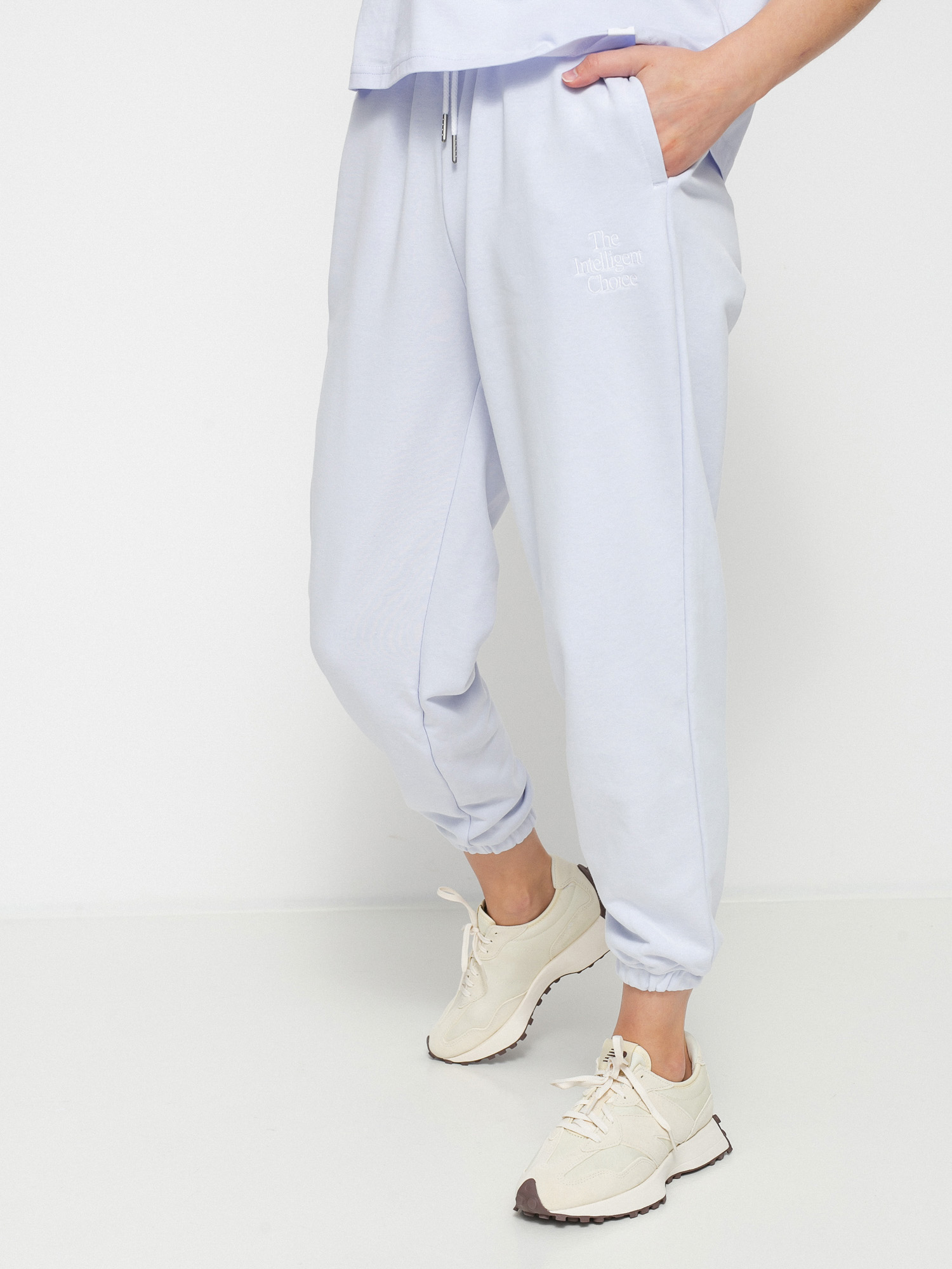 New Balance Athletics Intelligent Choice Kisnadrág Wmn (silent grey)