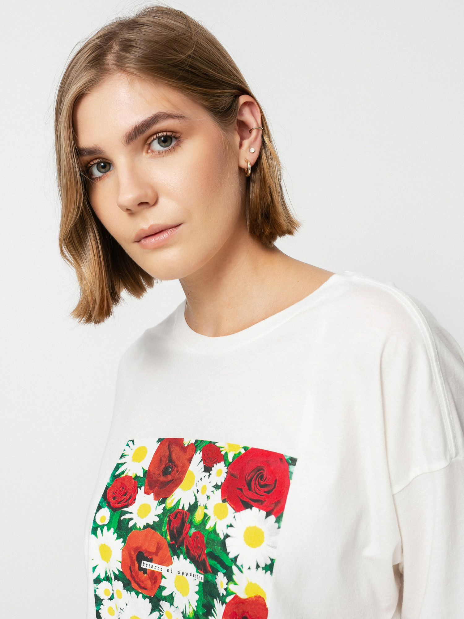 RVCA Super Bloom Bf Crop póló Wmn (vintage white)