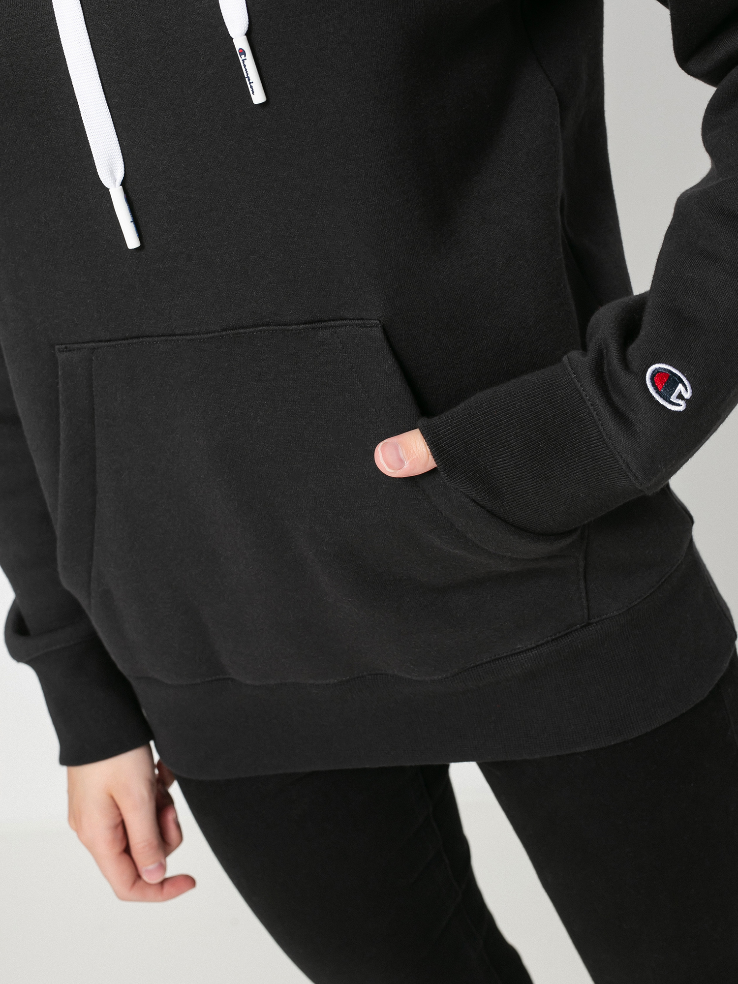 Champion Sweatshirt HD 114694 Kapucnis pulóver Wmn (nbk)