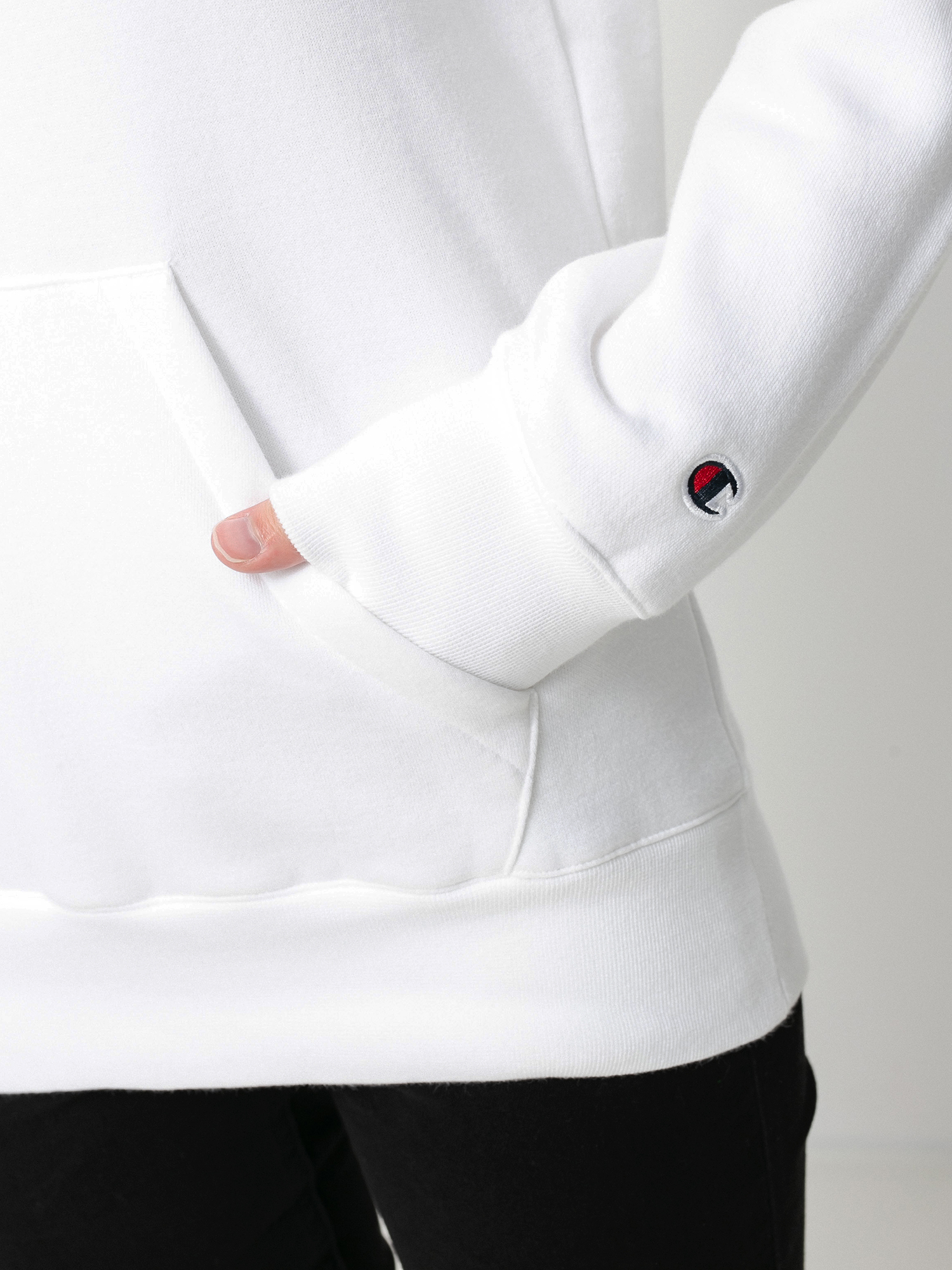 Champion Sweatshirt HD 114694 Kapucnis pulóver Wmn (wht)