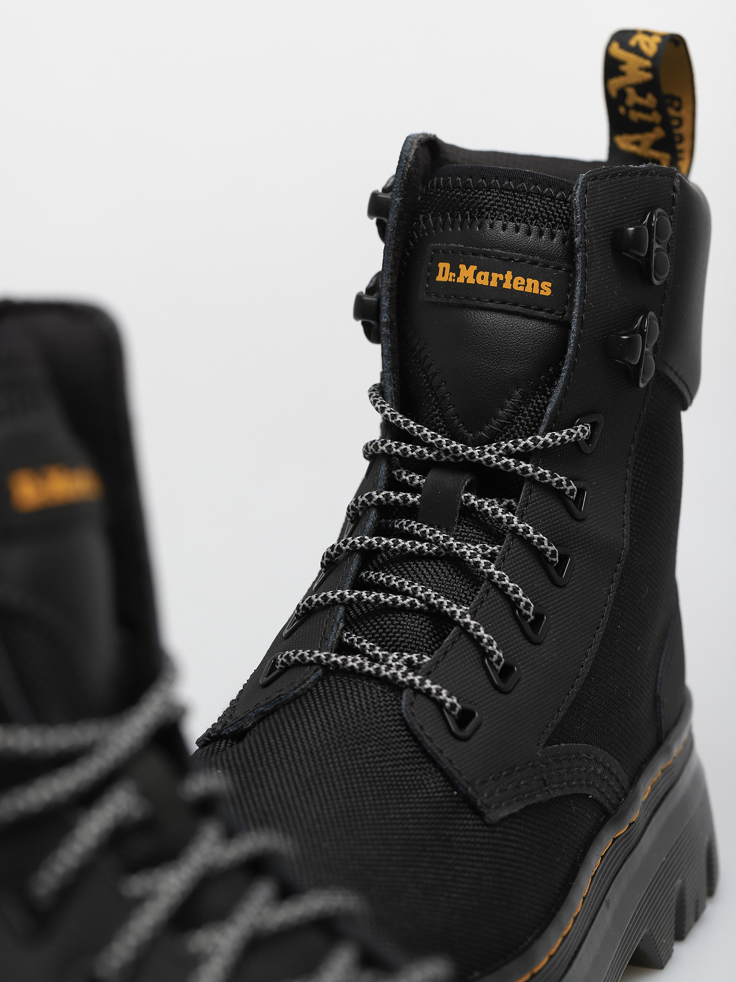 Dr. Martens Tarik Cipők (black)