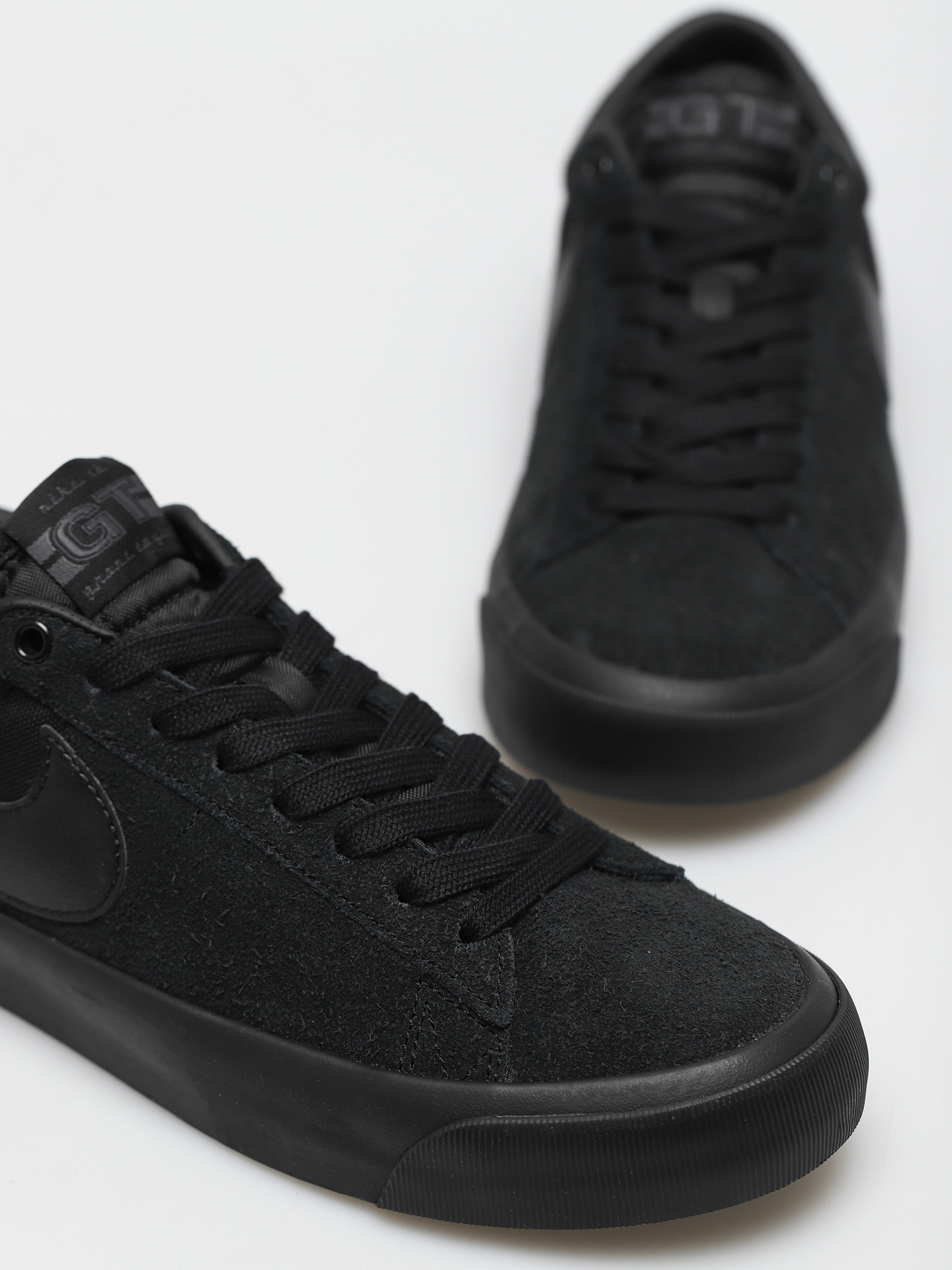 Nike SB Zoom Blazer Low Pro Gt Cipők (black/black black anthracite)