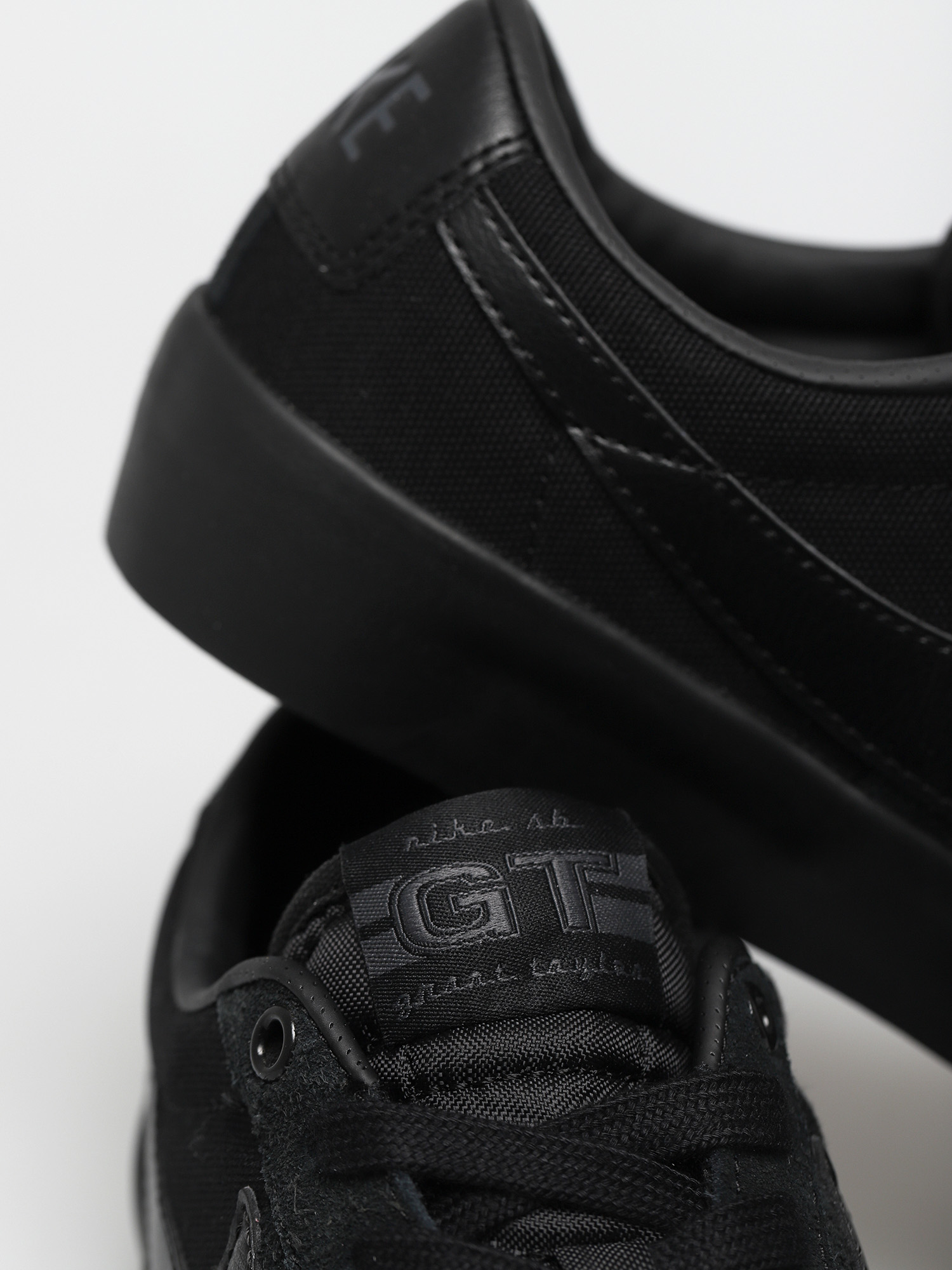 Nike SB Zoom Blazer Low Pro Gt Cipők (black/black black anthracite)