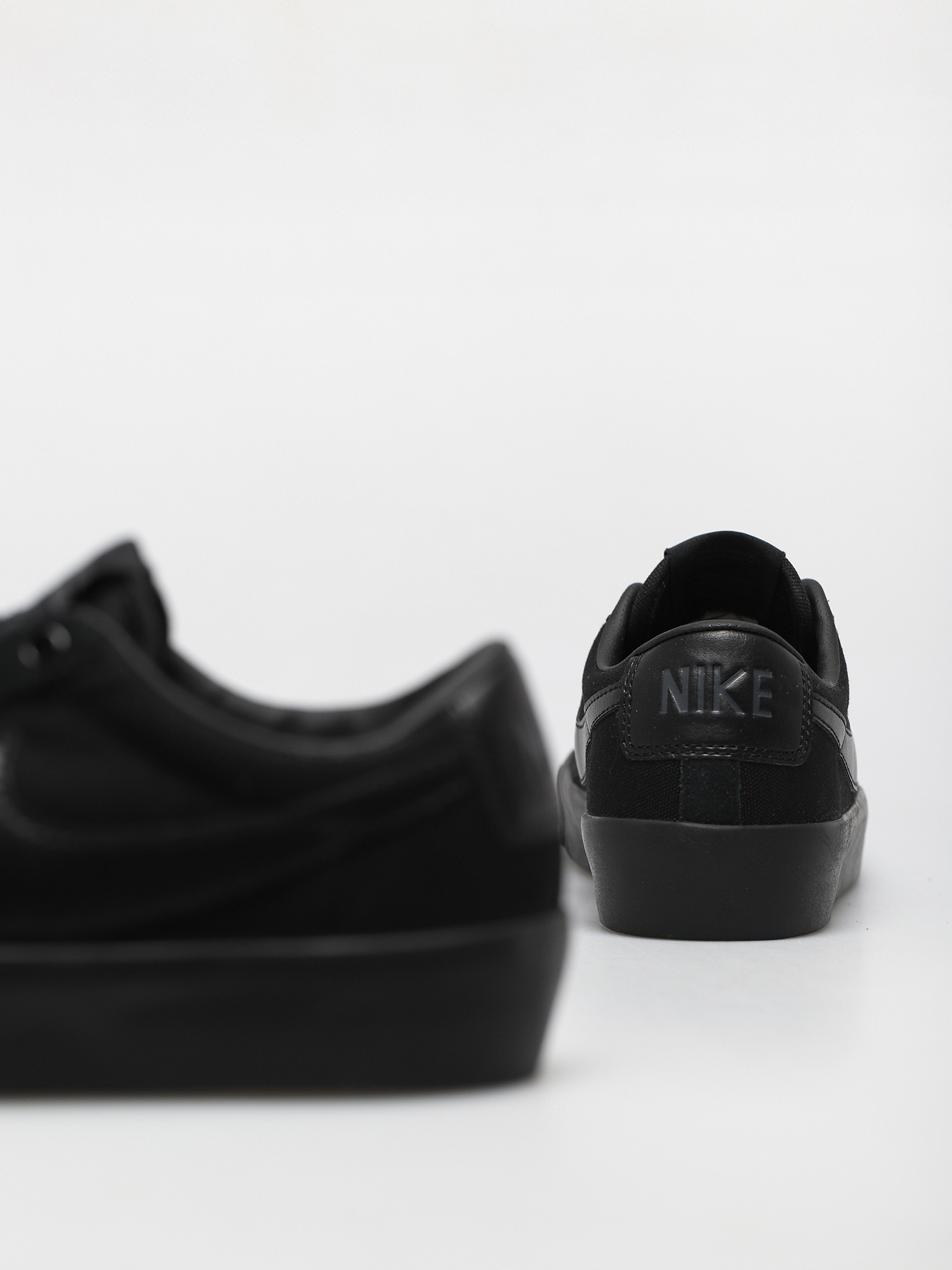 Nike SB Zoom Blazer Low Pro Gt Cipők (black/black black anthracite)