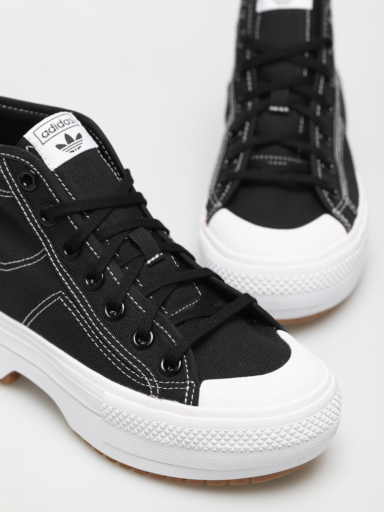 adidas Originals Nizza Trek Cipők Wmn (cblack/ftwwht/gum3)