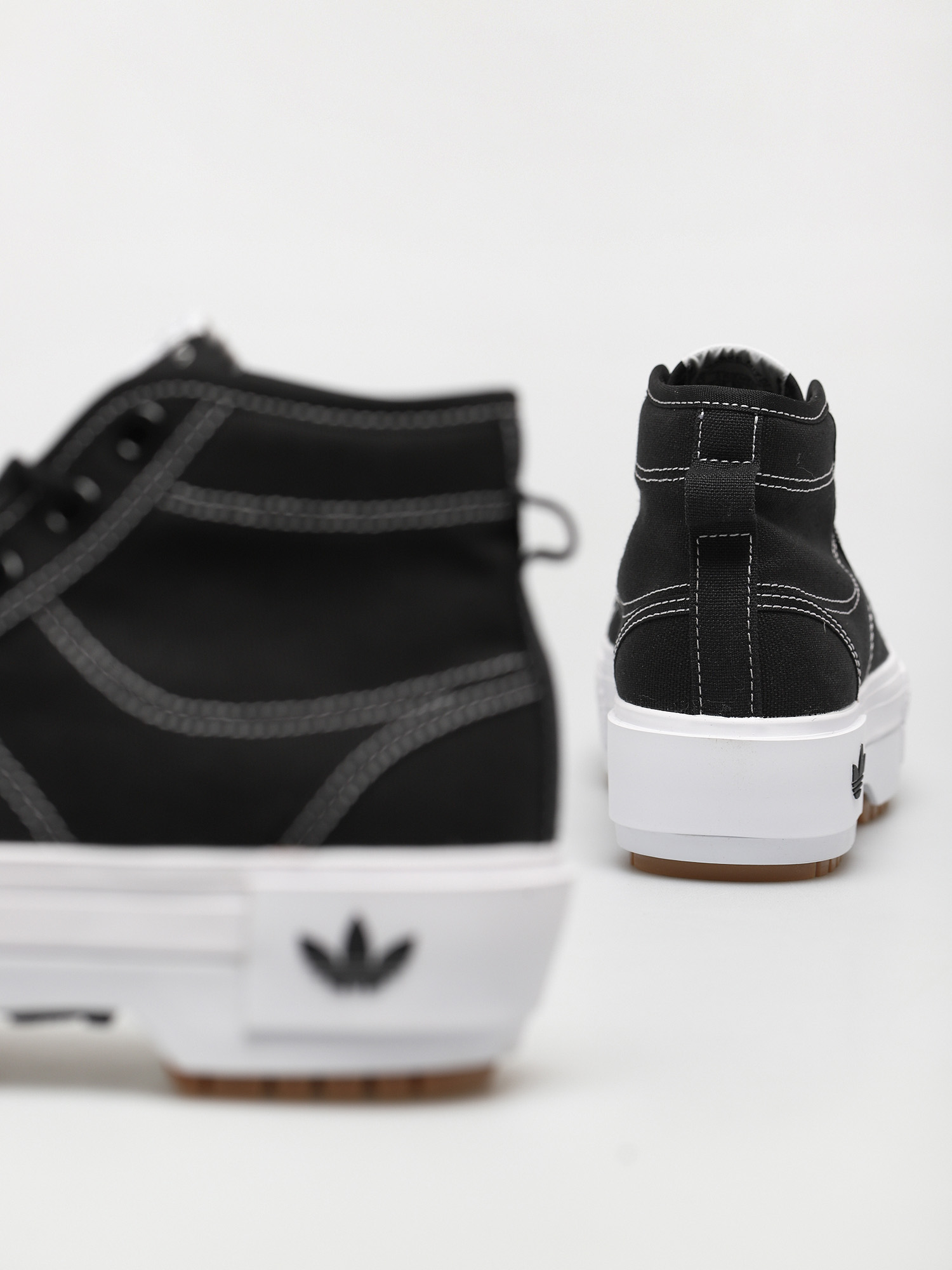 adidas Originals Nizza Trek Cipők Wmn (cblack/ftwwht/gum3)