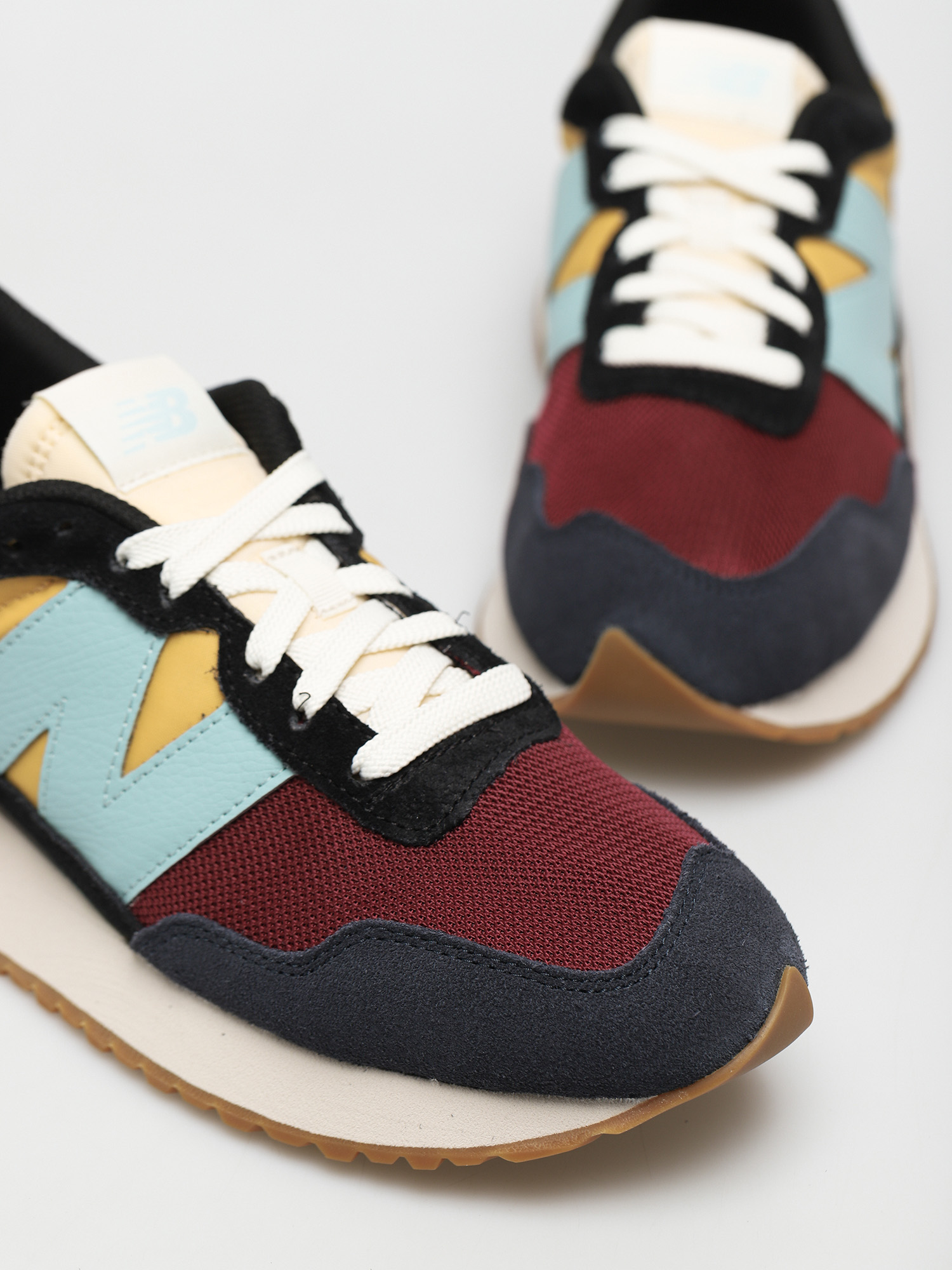 New Balance 237 Cipők (outer space)