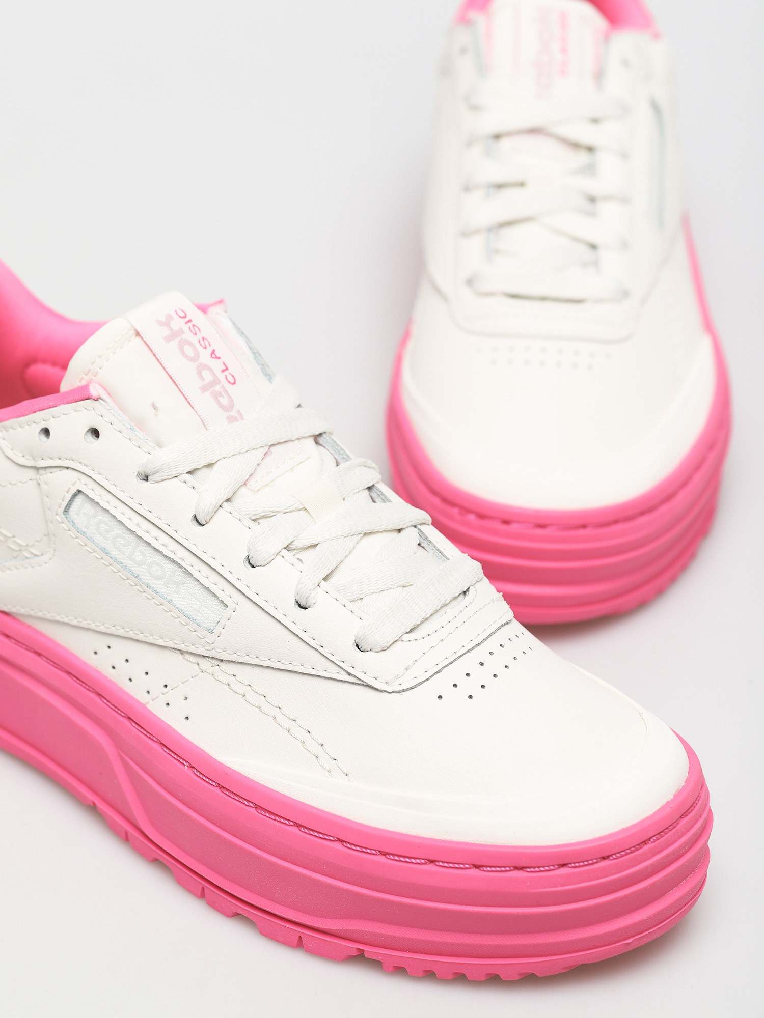 Reebok Club C Double Geo Cipők Wmn (chalk/chalk/atopnk)